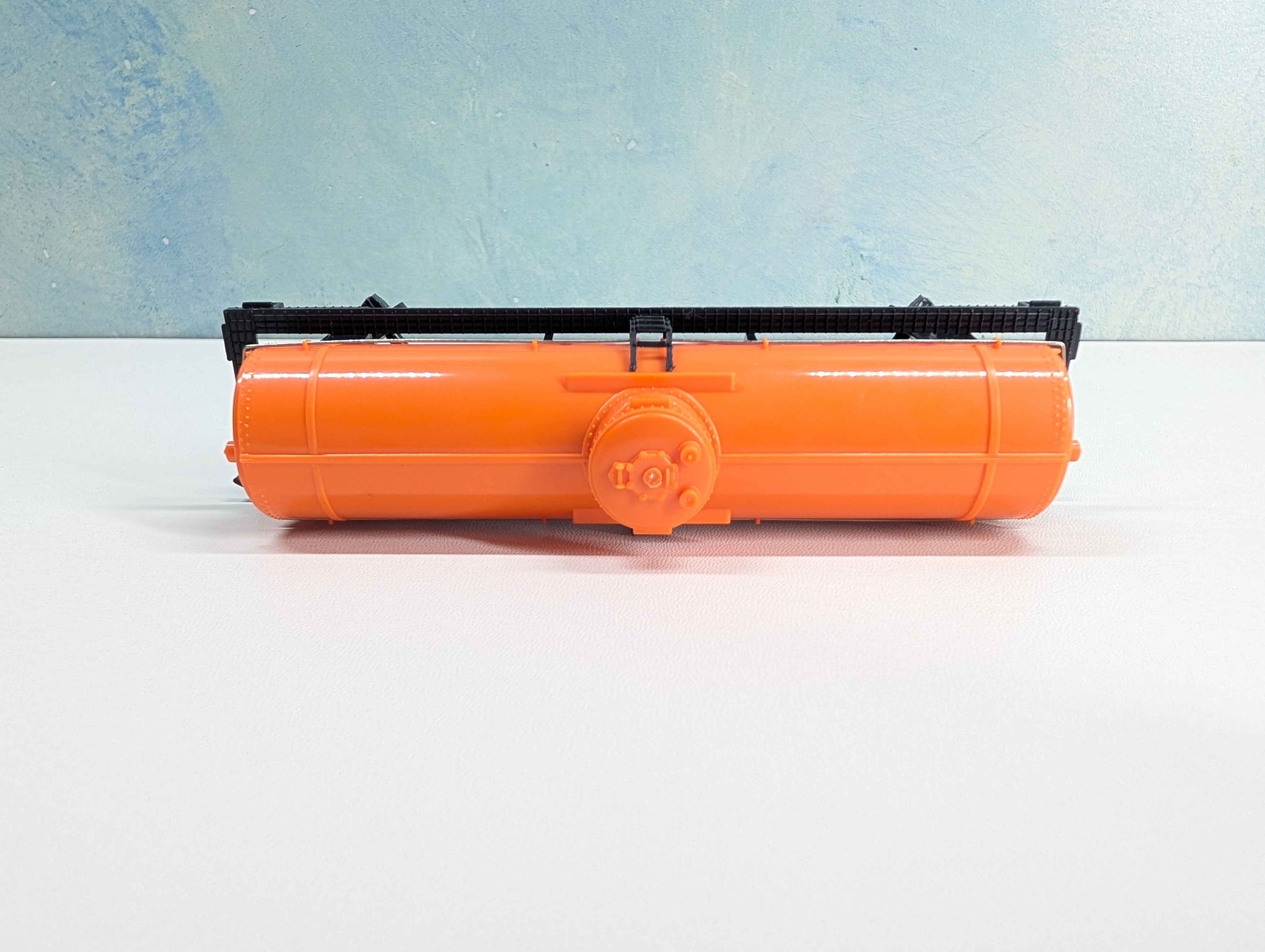 USED Bachmann HO Scale Single Dome Tank Car Shell SCCX #1754