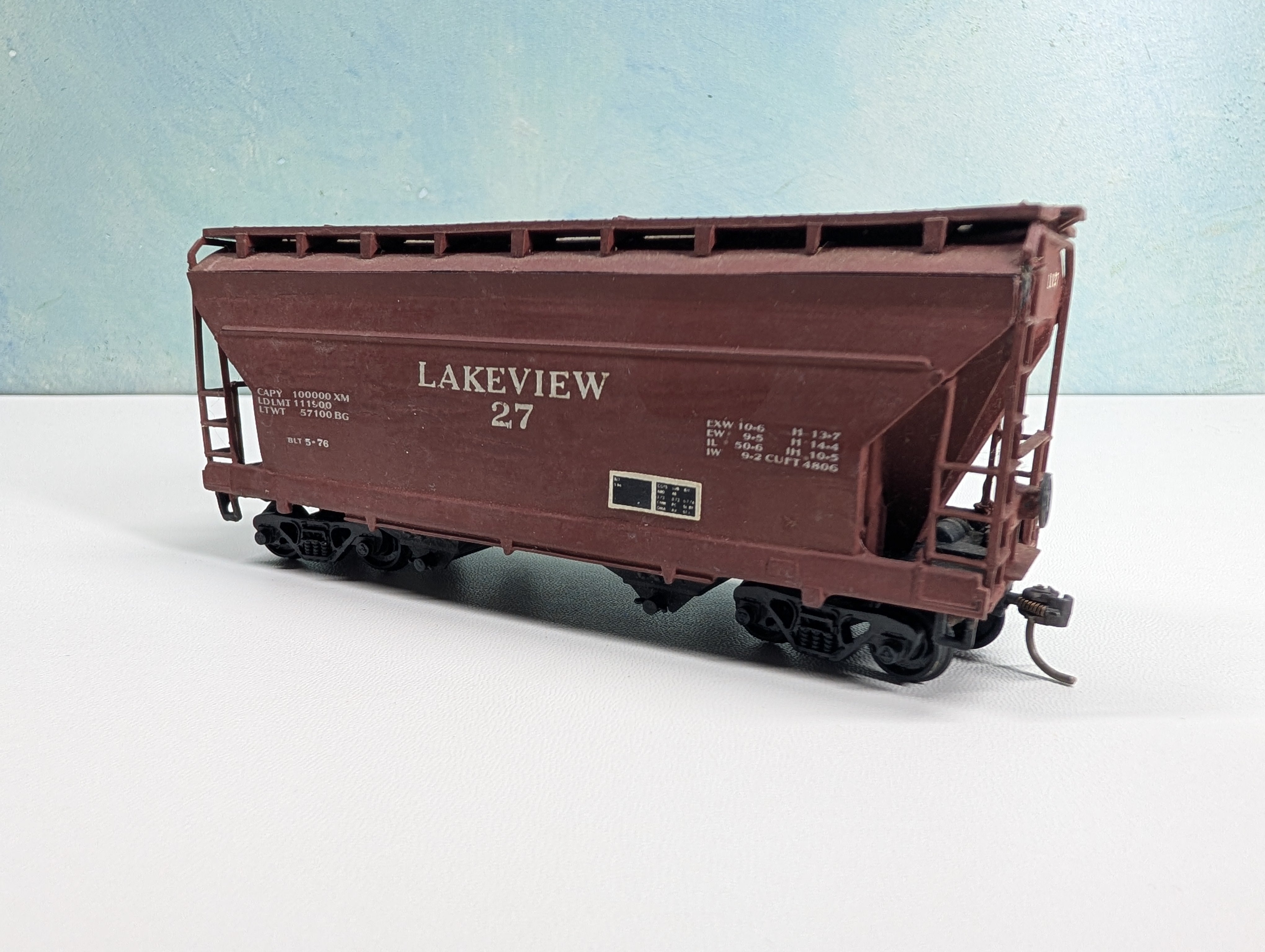 USED HO Scale ACF Centerflow Covered Hopper Lakeview #27 Custom