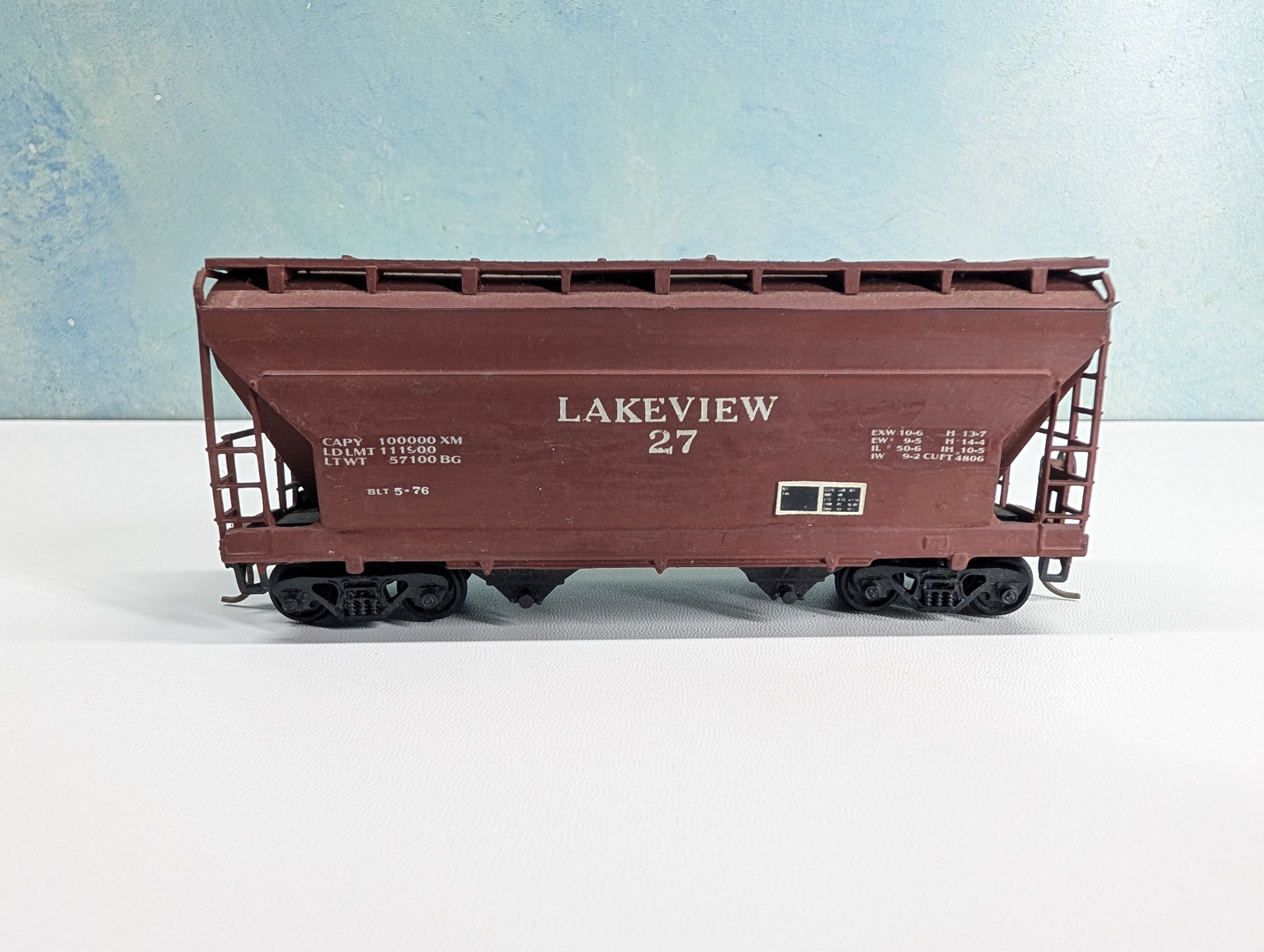USED HO Scale ACF Centerflow Covered Hopper Lakeview #27 Custom