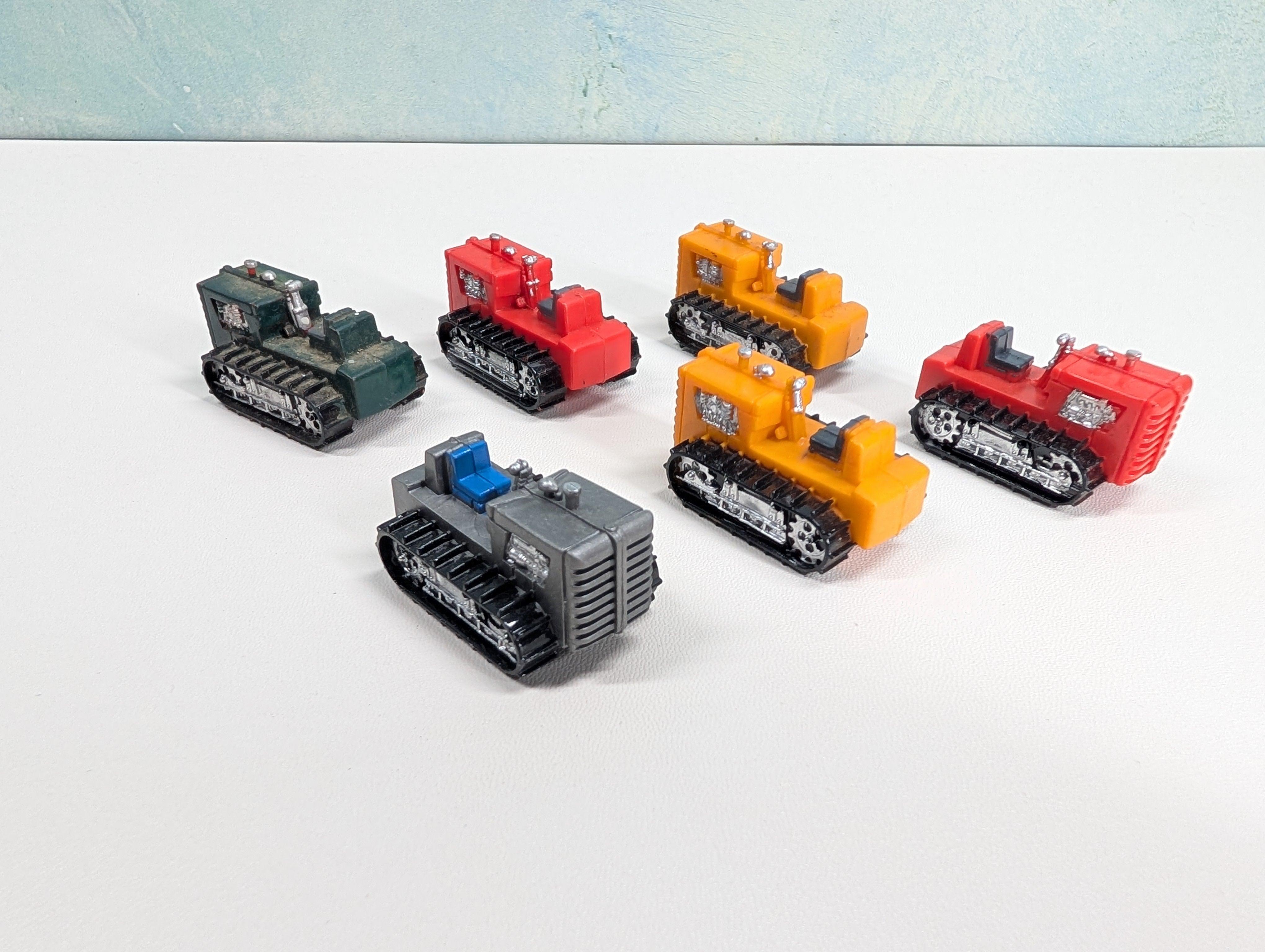 USED Tyco HO Scale Lot of Tractor Loads (6 pcs)