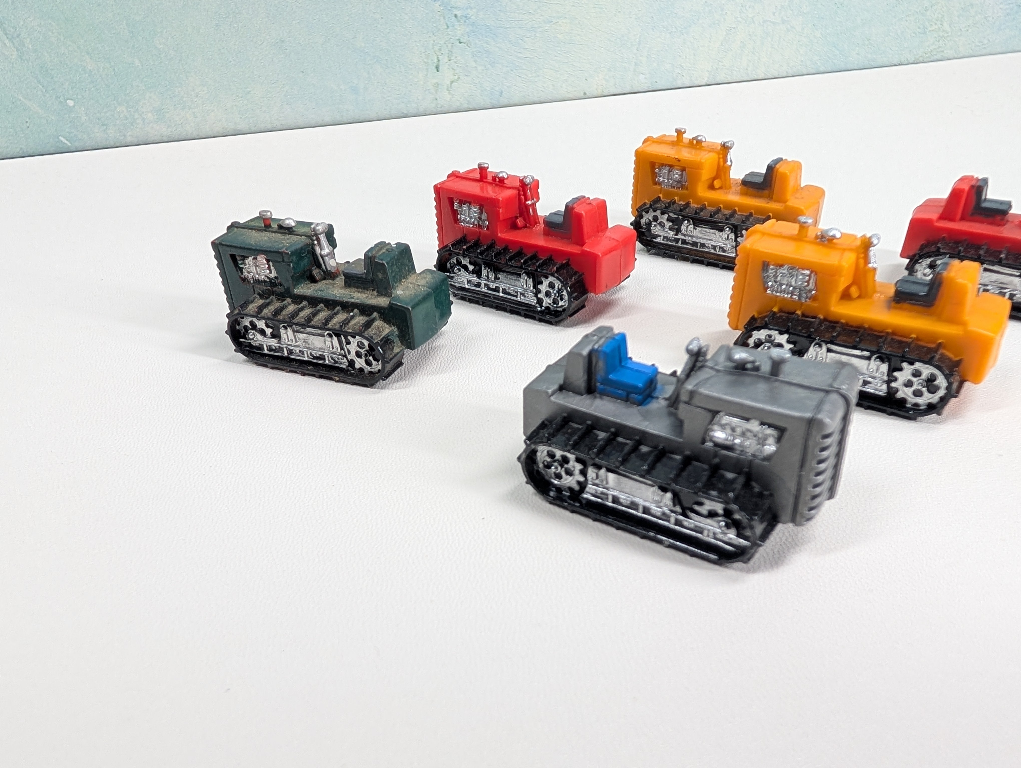 USED Tyco HO Scale Lot of Tractor Loads (6 pcs)