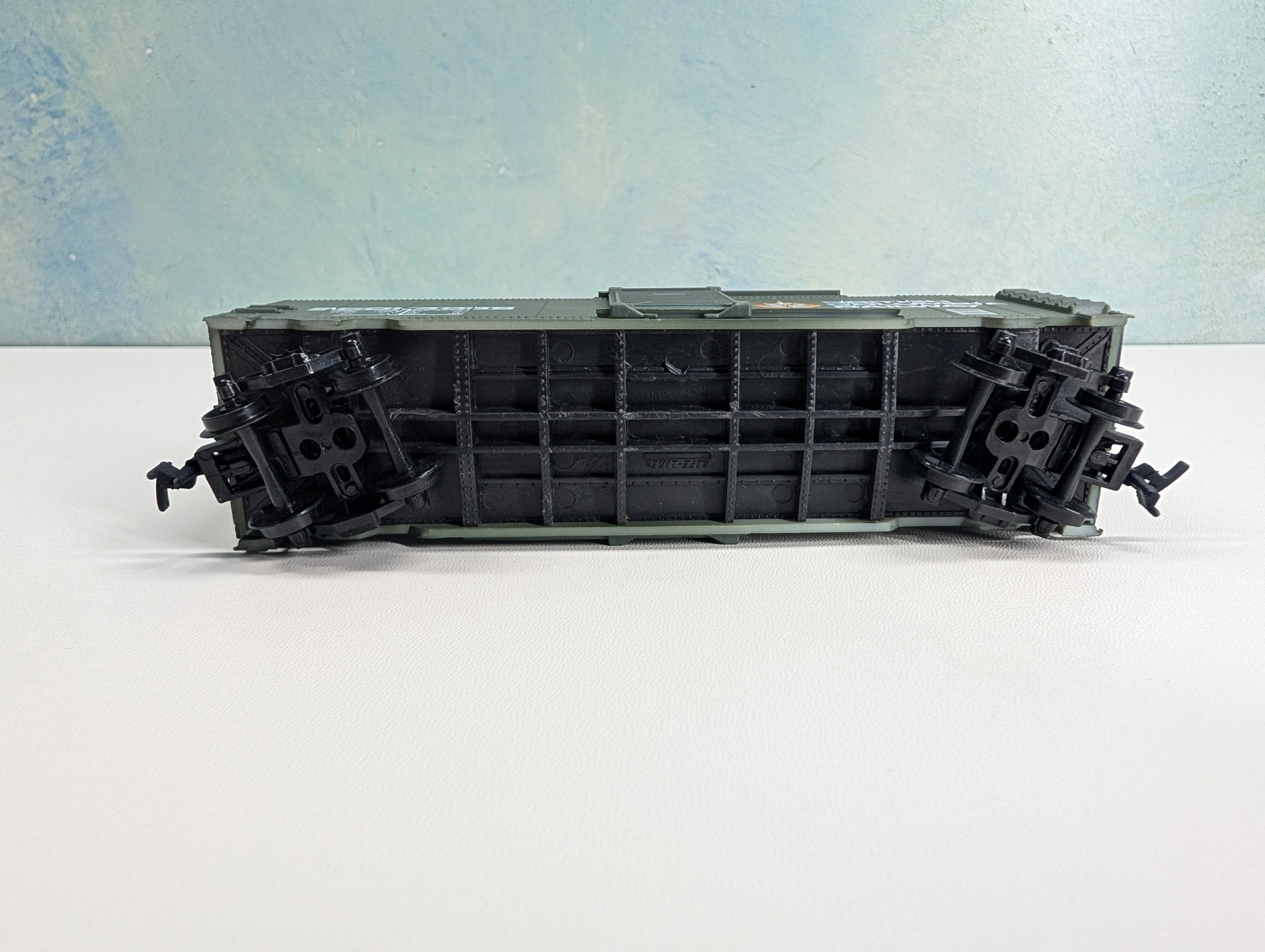 USED Life-Like HO Scale 40' Box Car British Columbia Railway BCOL #4069