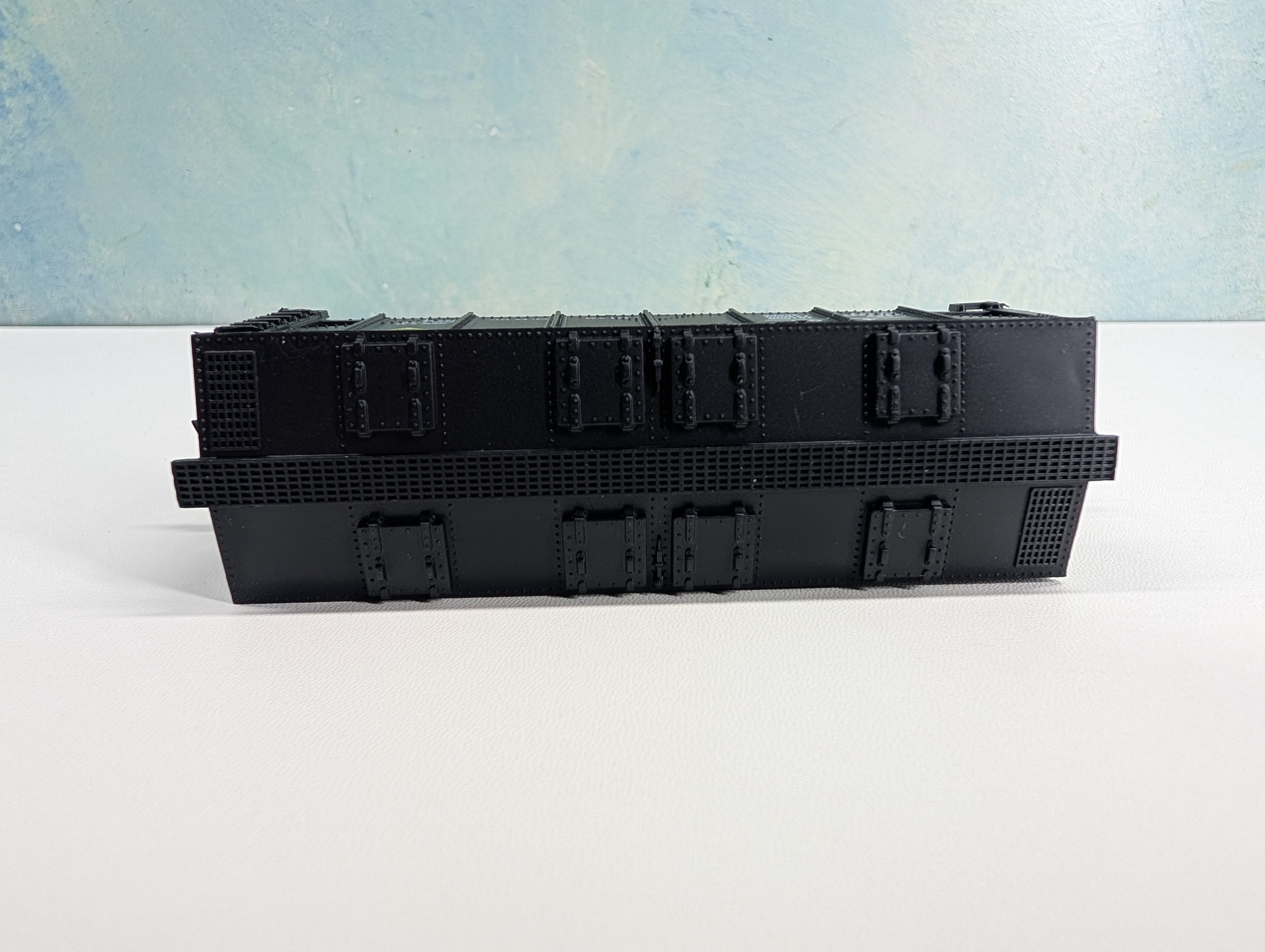 USED HO Scale 2 Bay Covered Hopper Erie #4065