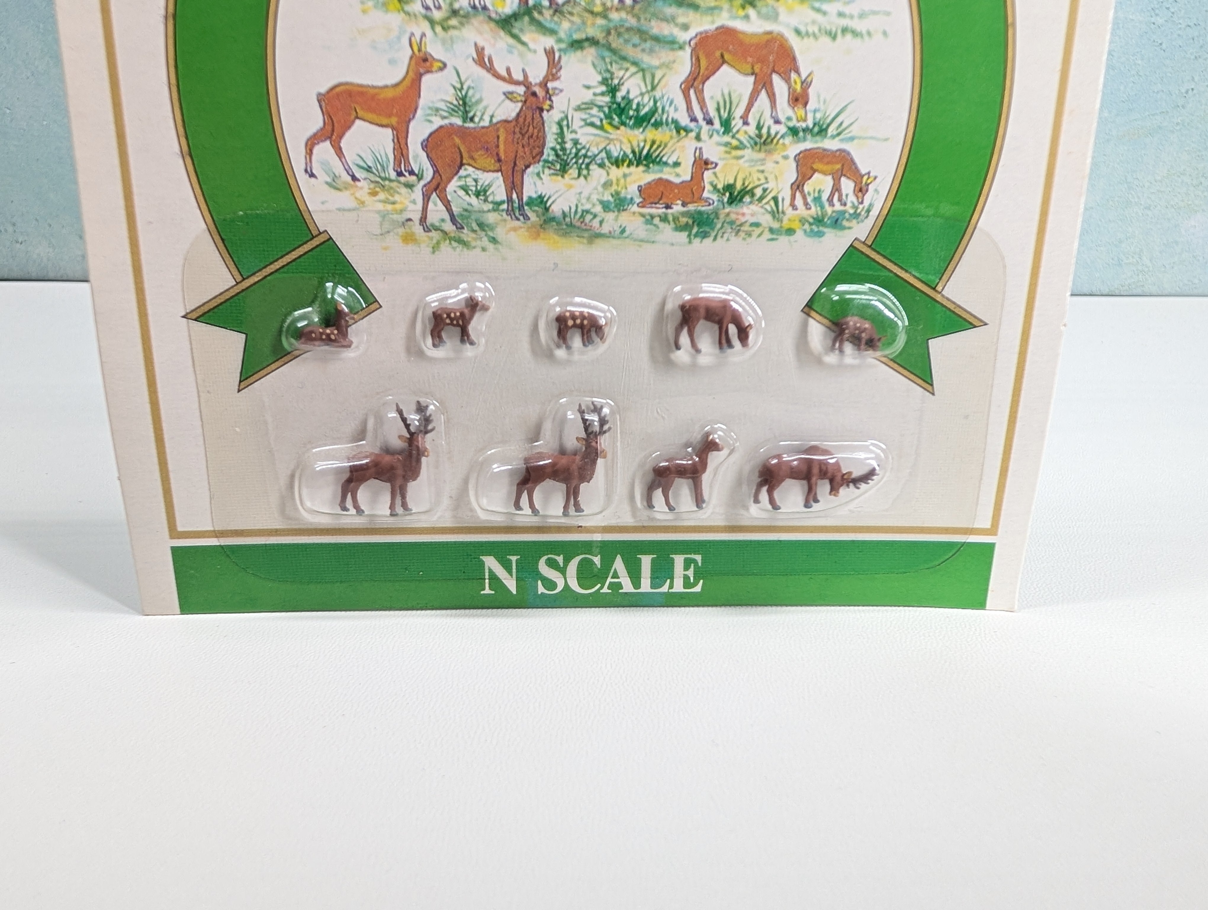 Model Power 1348 N Scale Deer (9 pcs)