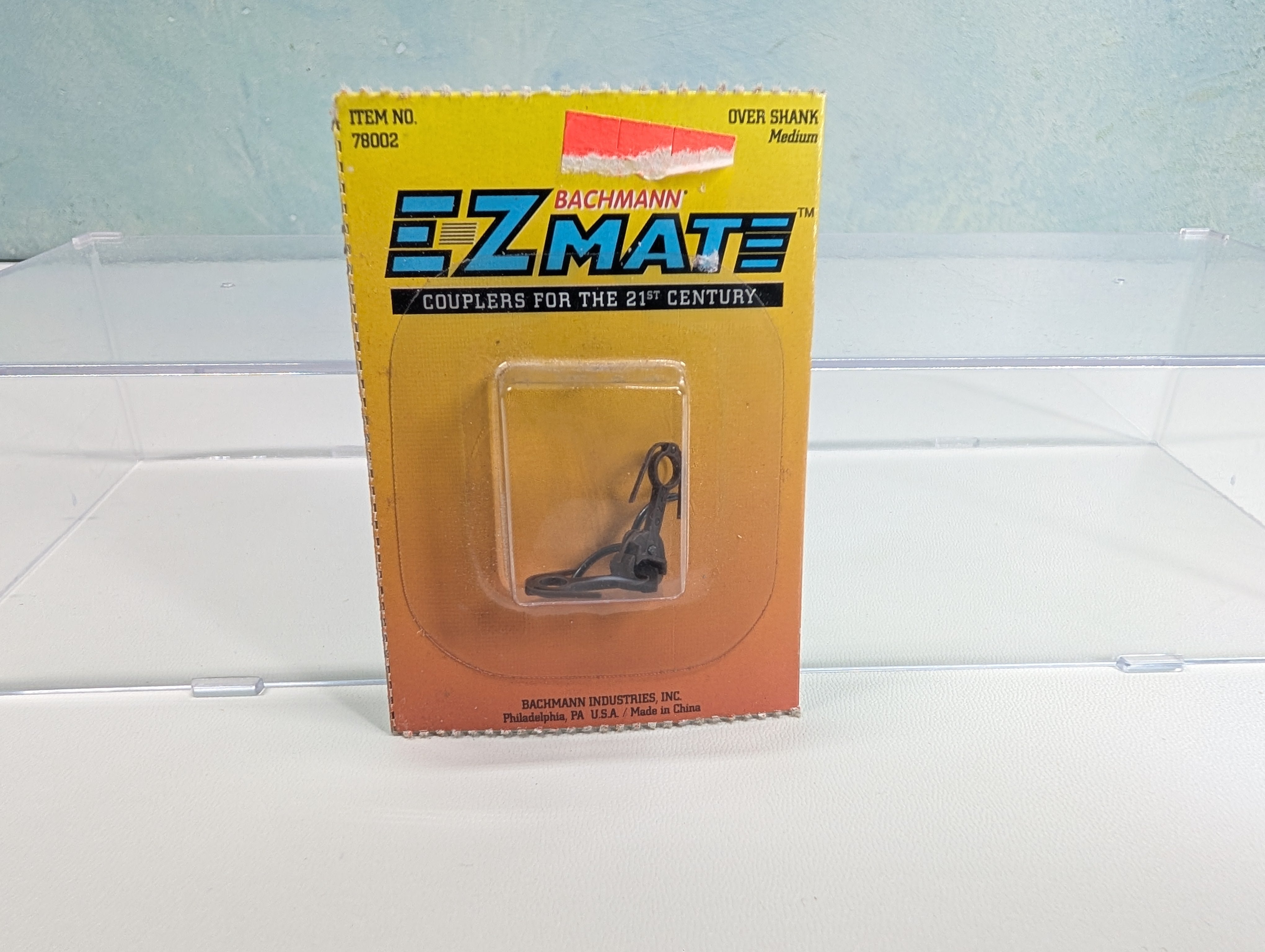 Bachmann 78002 HO Scale Over Shank, Medium E-Z Mate Couplers (2 pcs)