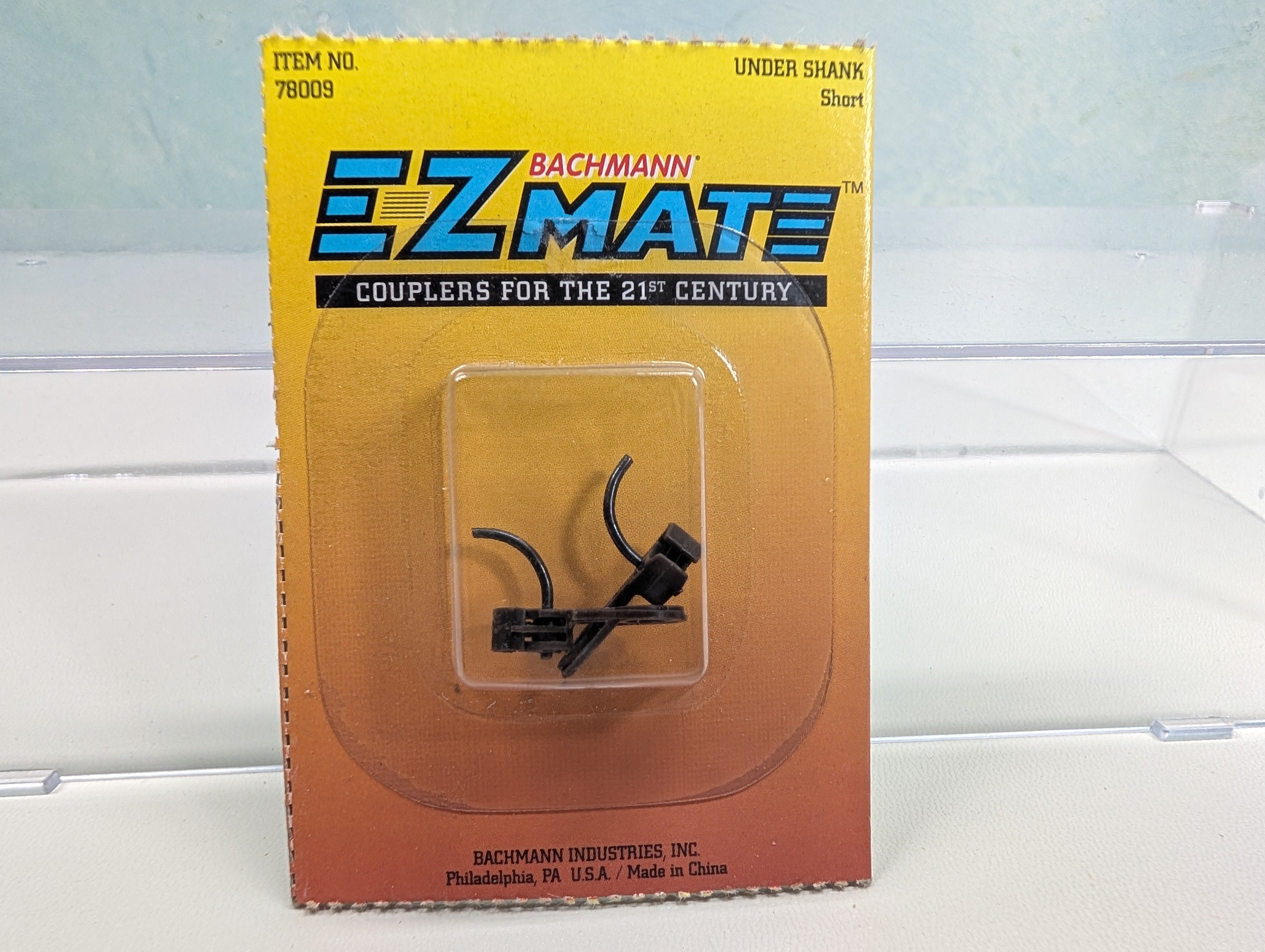Bachmann 78009 HO Scale Under Shank, Short E-Z Mate Couplers (2 pcs)