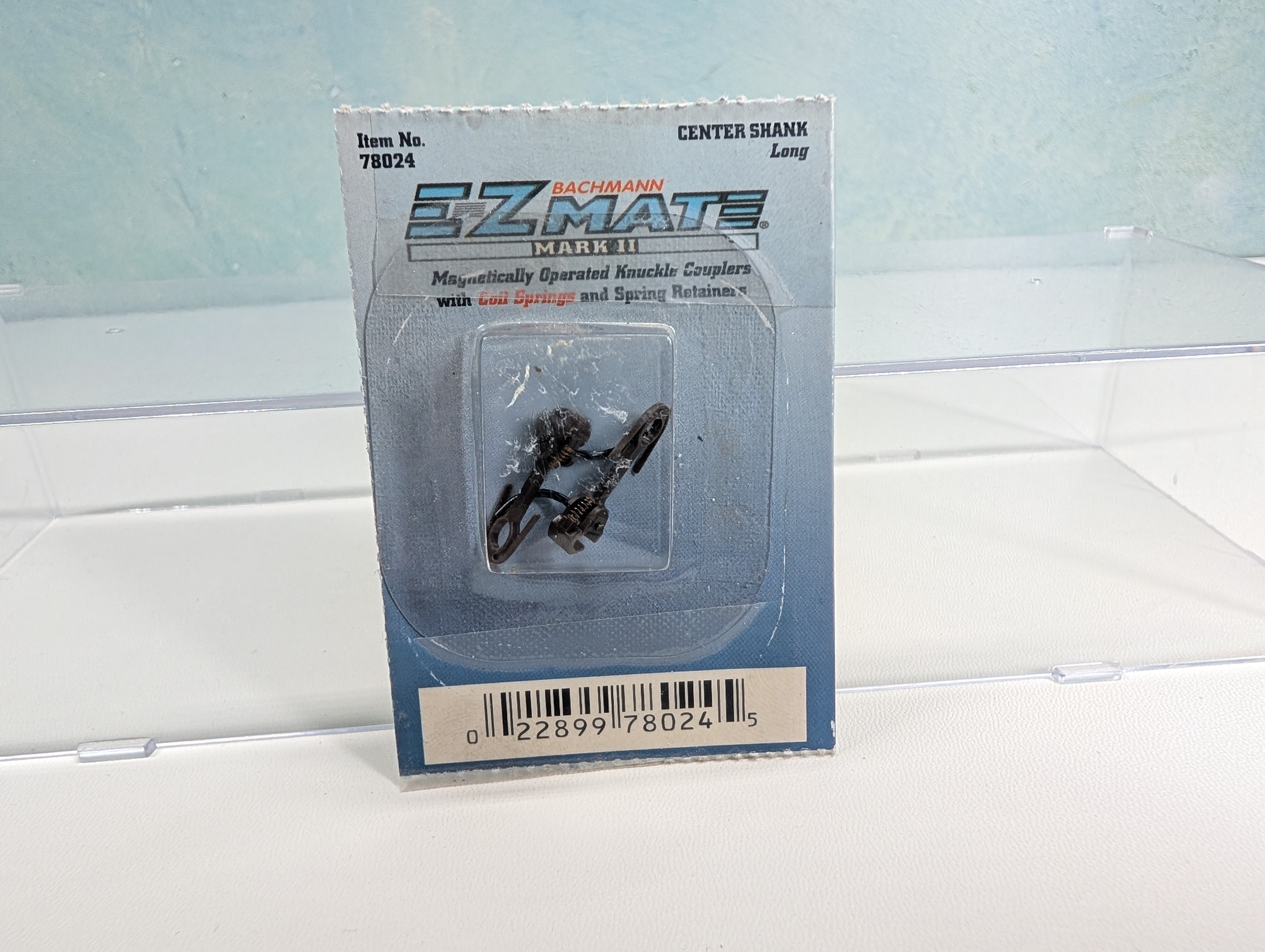Bachmann 78024 HO Scale Center Shank, Long E-Z Mate Couplers (2 pcs)