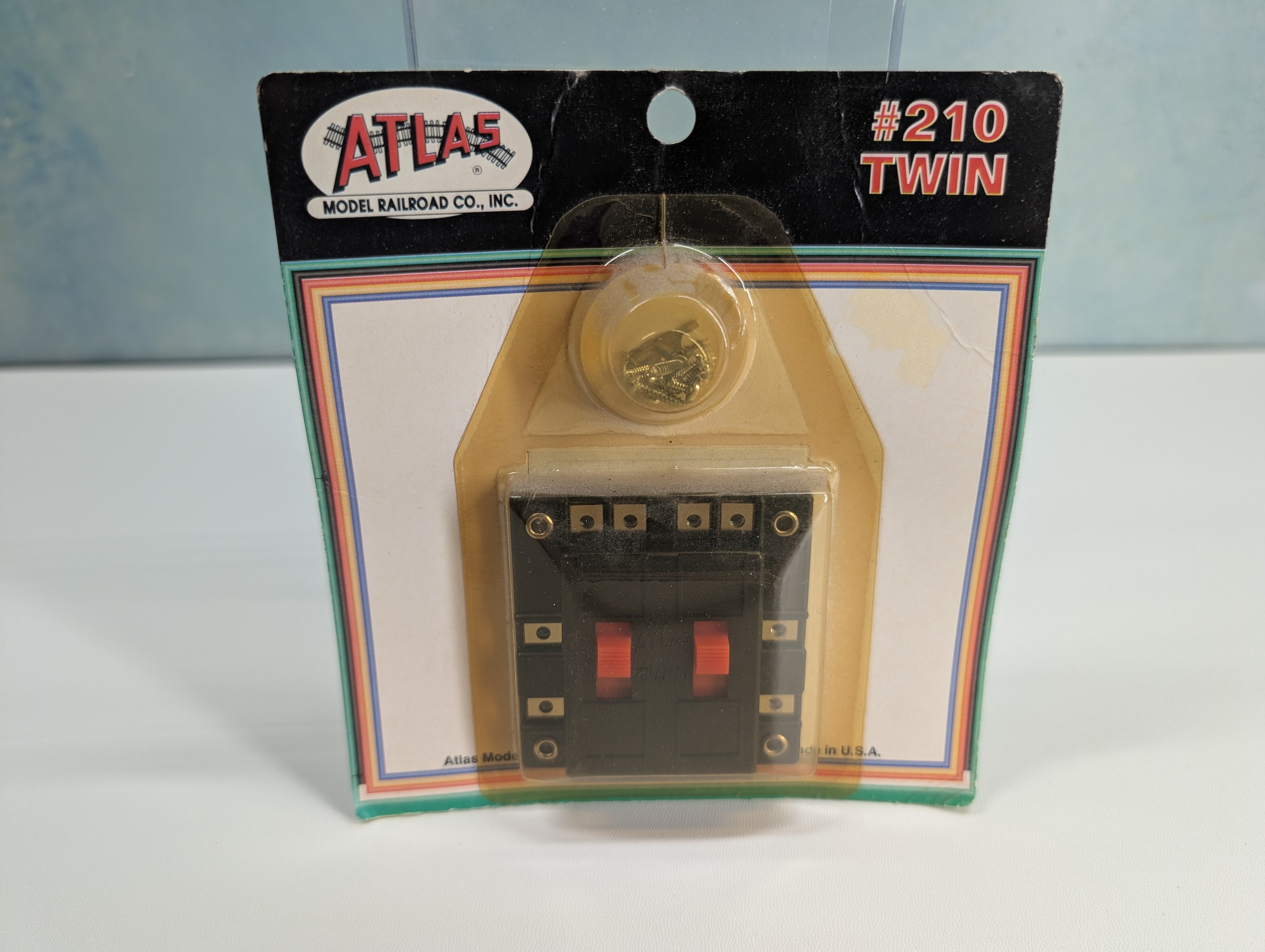 Atlas 210 Multi Scale Twin Double Throw Reversing Switch
