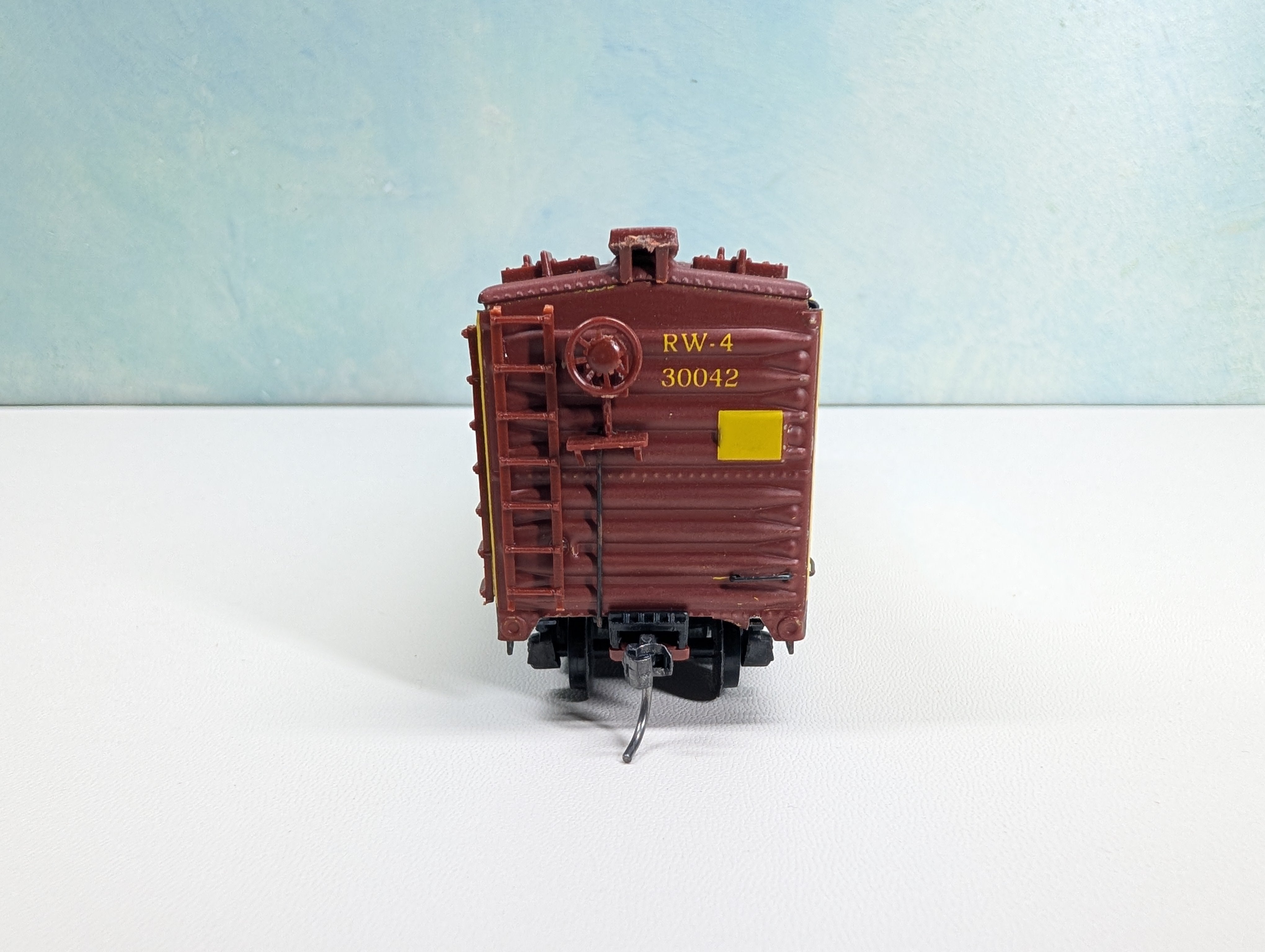 USED Varney HO Scale 41' Wood Reefer, Metal Fairmont Creamery Co #30042 Butter, Cheese, Eggs, Poultry