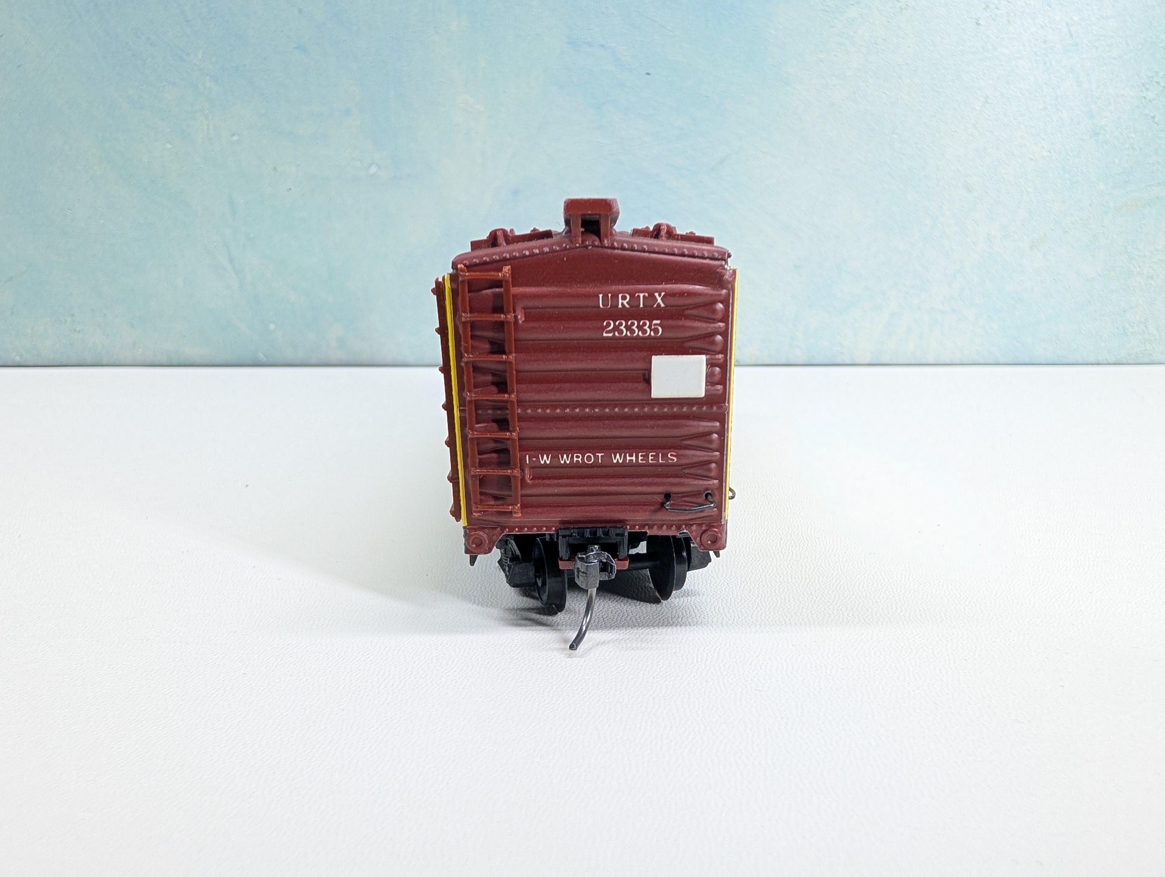 USED Varney HO Scale 41' Wood Reefer, Metal Pabst Milwaukee URTC #23335