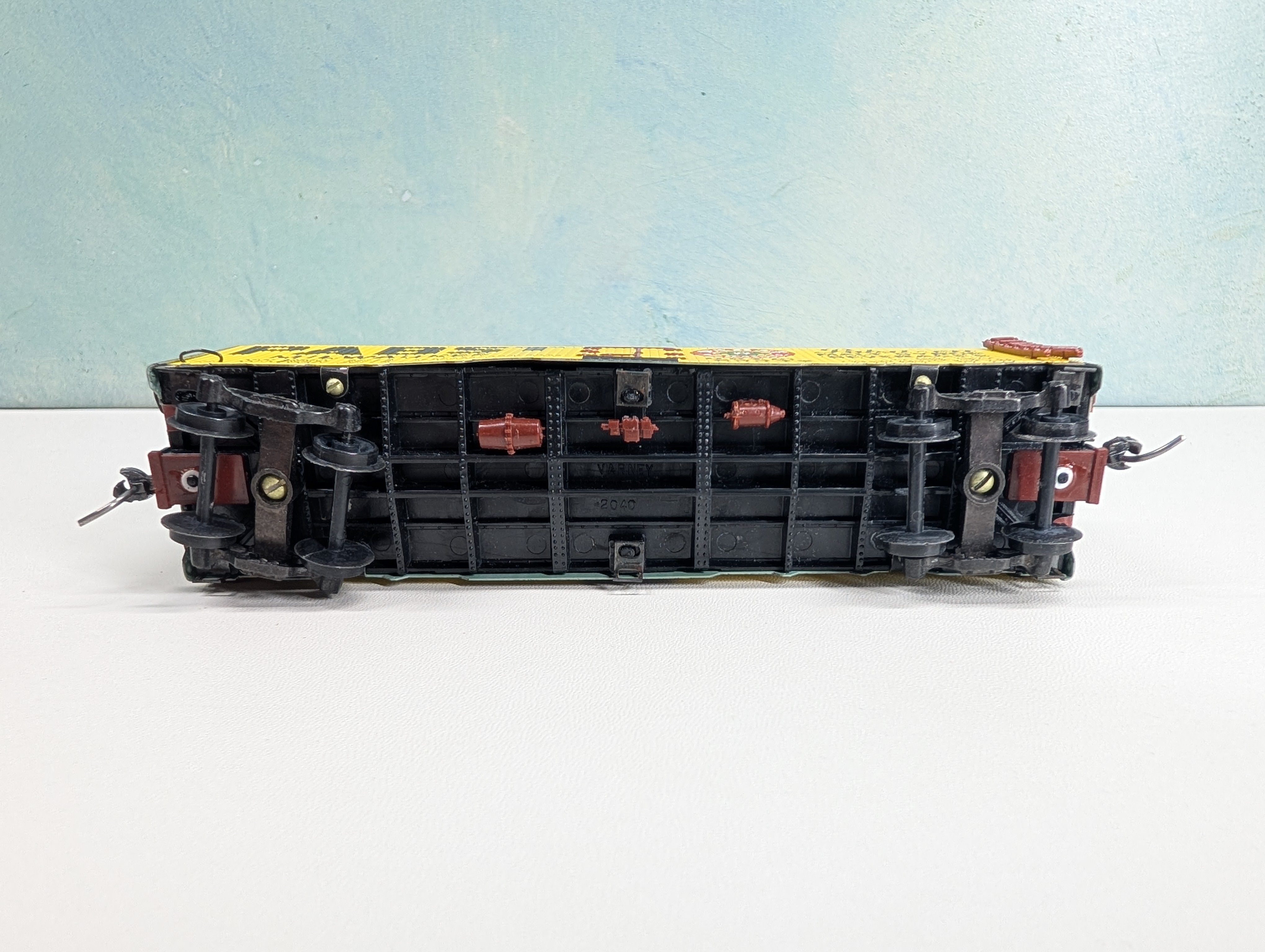 USED Varney HO Scale 41' Wood Reefer, Metal Pabst Milwaukee URTC #23335
