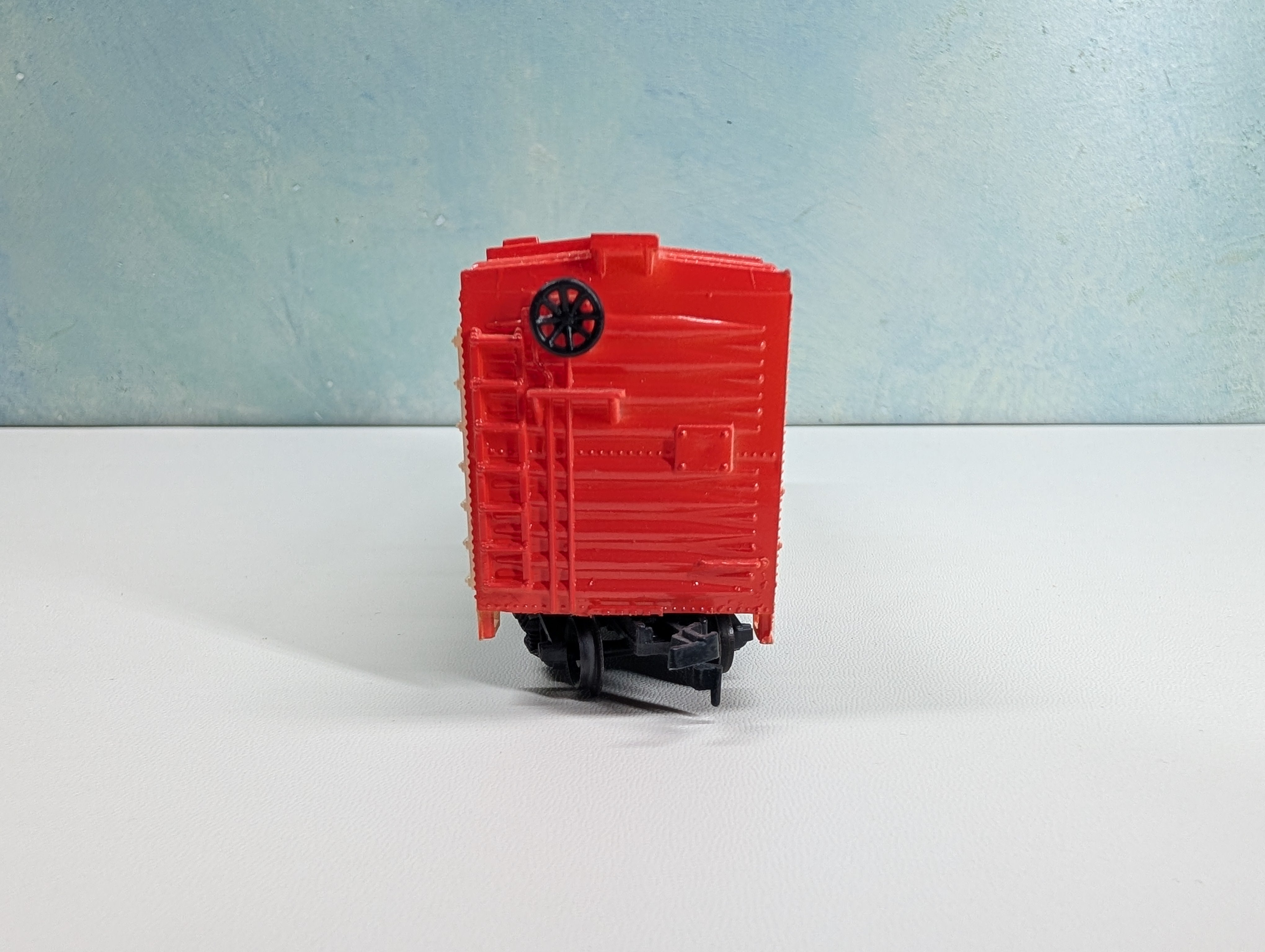 USED Life-Like HO Scale Billboard Box Car Tootsie Roll TR #41879