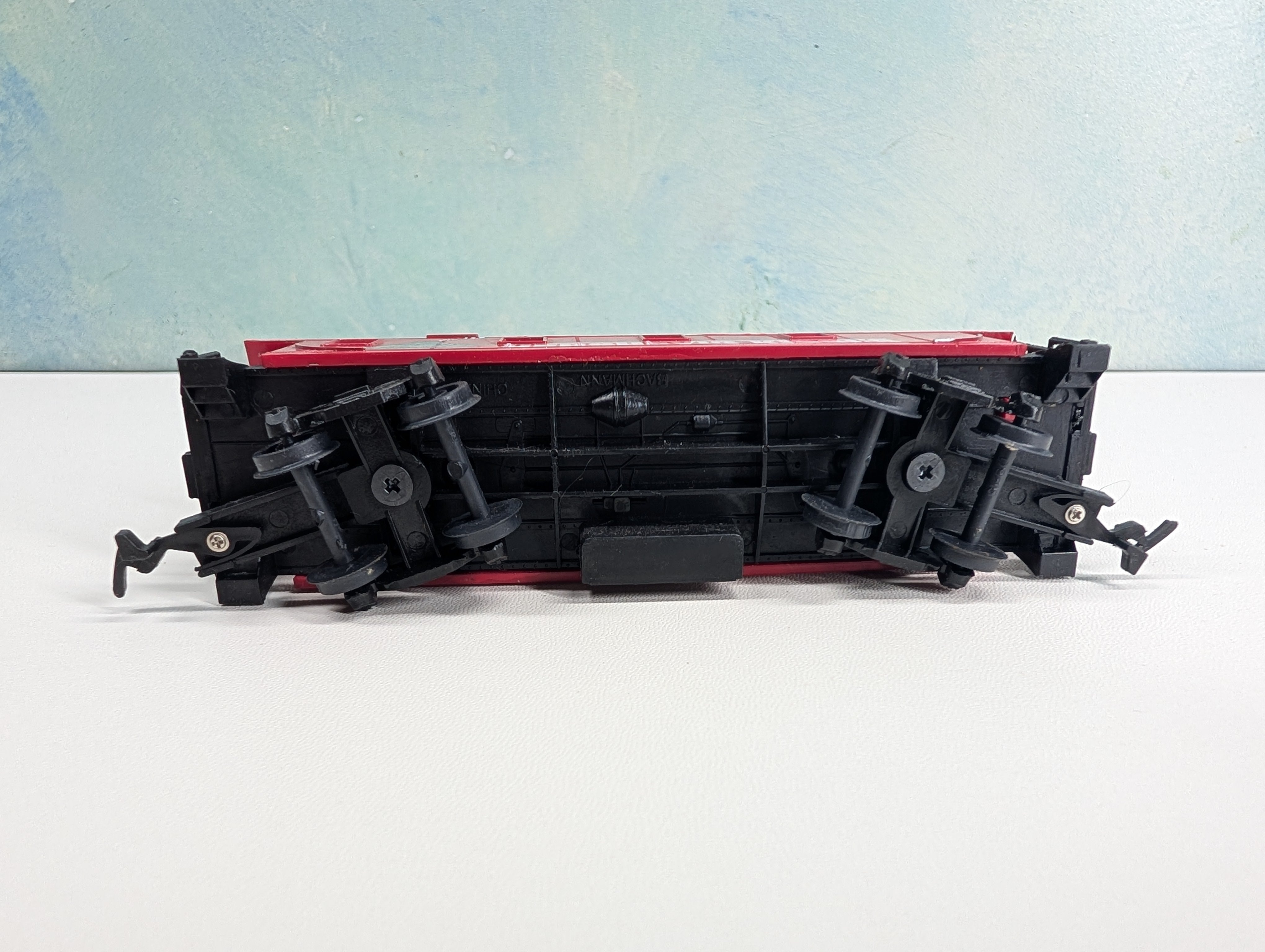 USED Bachmann HO Scale Billboard Caboose Hershey's Kisses
