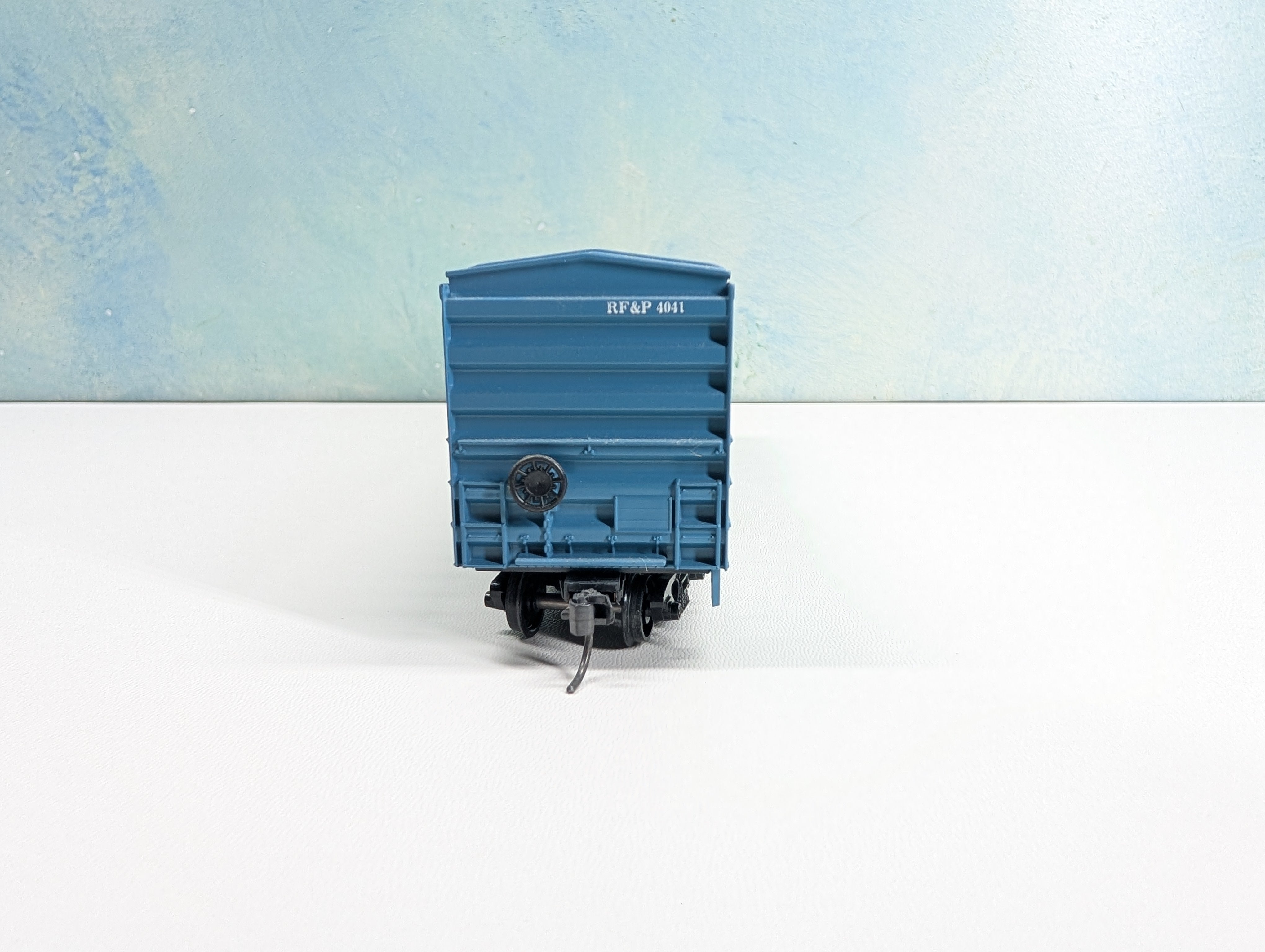 USED Athearn HO Scale 50' Box Car Richmond, Fredericksburg & Potomac RF&P #4041 Bev-Bel
