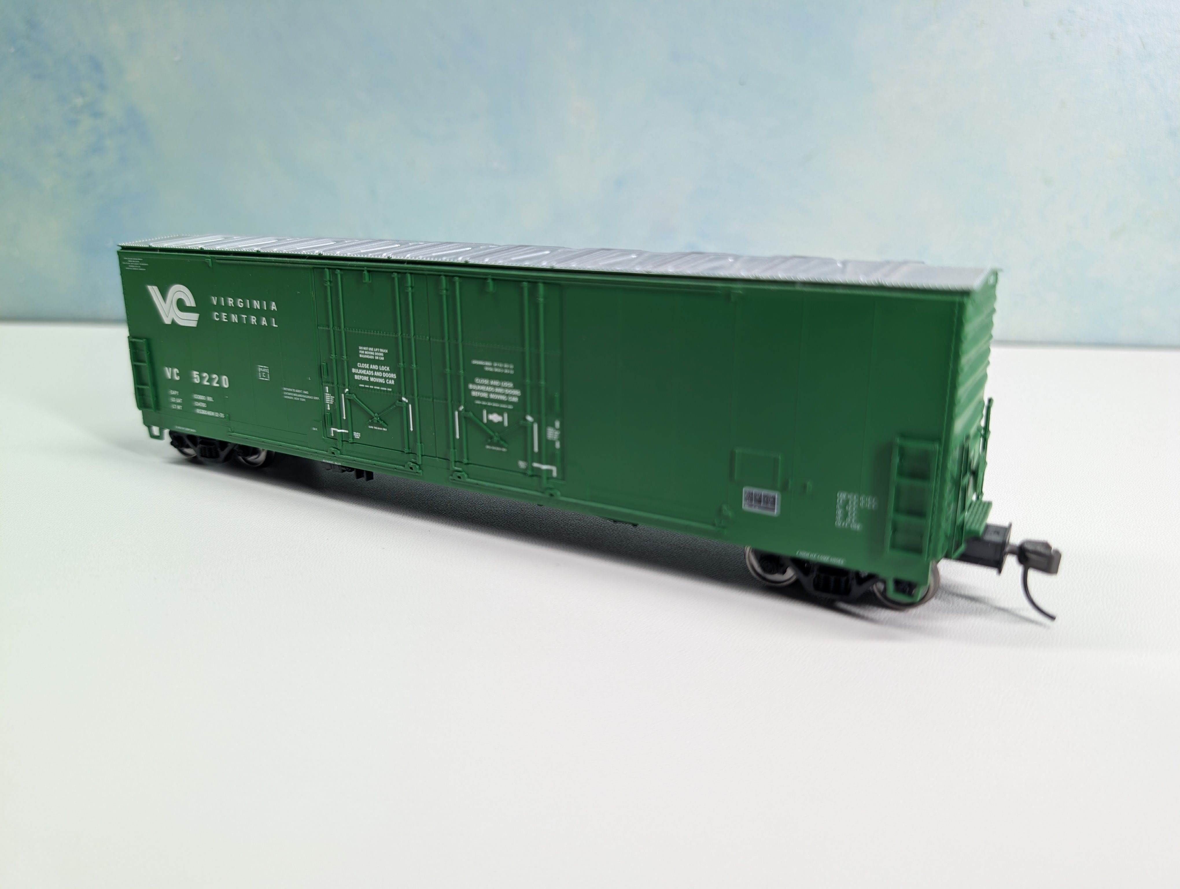 USED Atlas HO Scale 52' Double Plug Door Box Car Virginia Central VC #5220 Metal Wheels