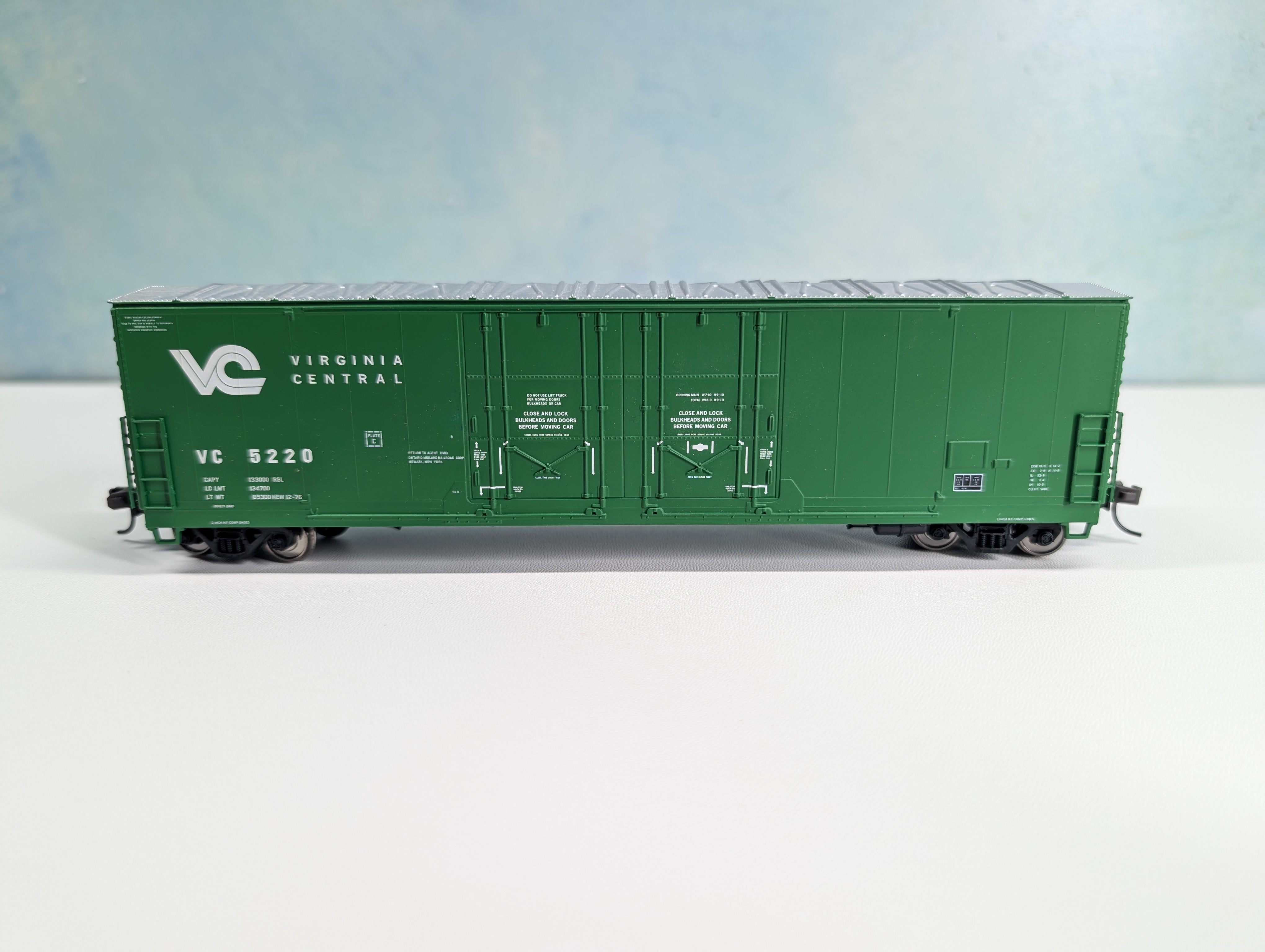 USED Atlas HO Scale 52' Double Plug Door Box Car Virginia Central VC #5220 Metal Wheels