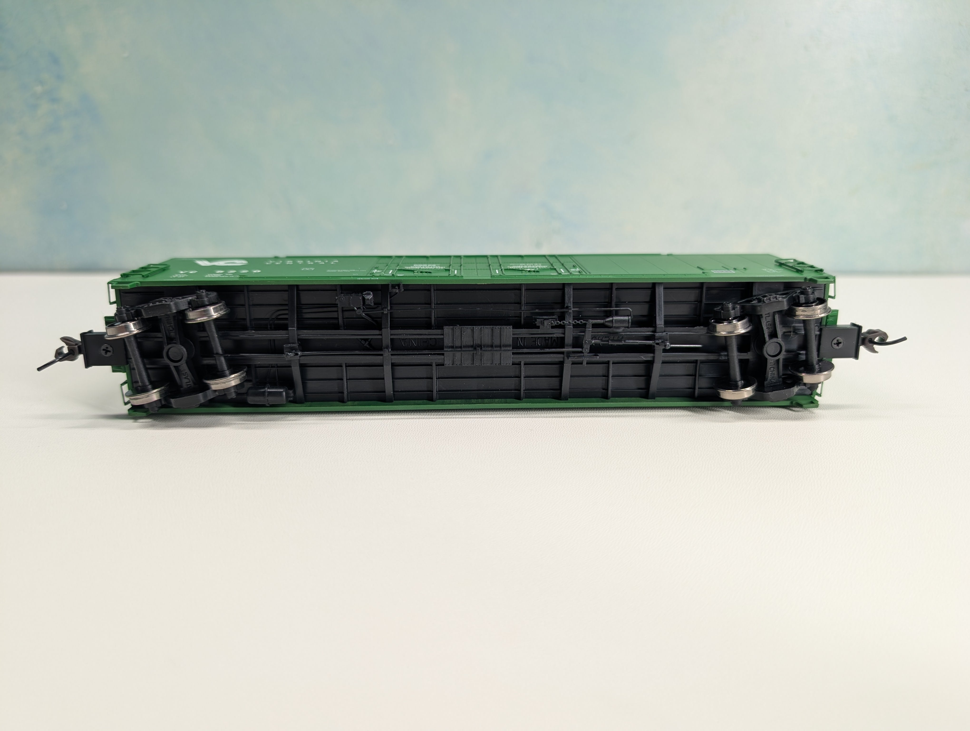 USED Atlas HO Scale 52' Double Plug Door Box Car Virginia Central VC #5220 Metal Wheels