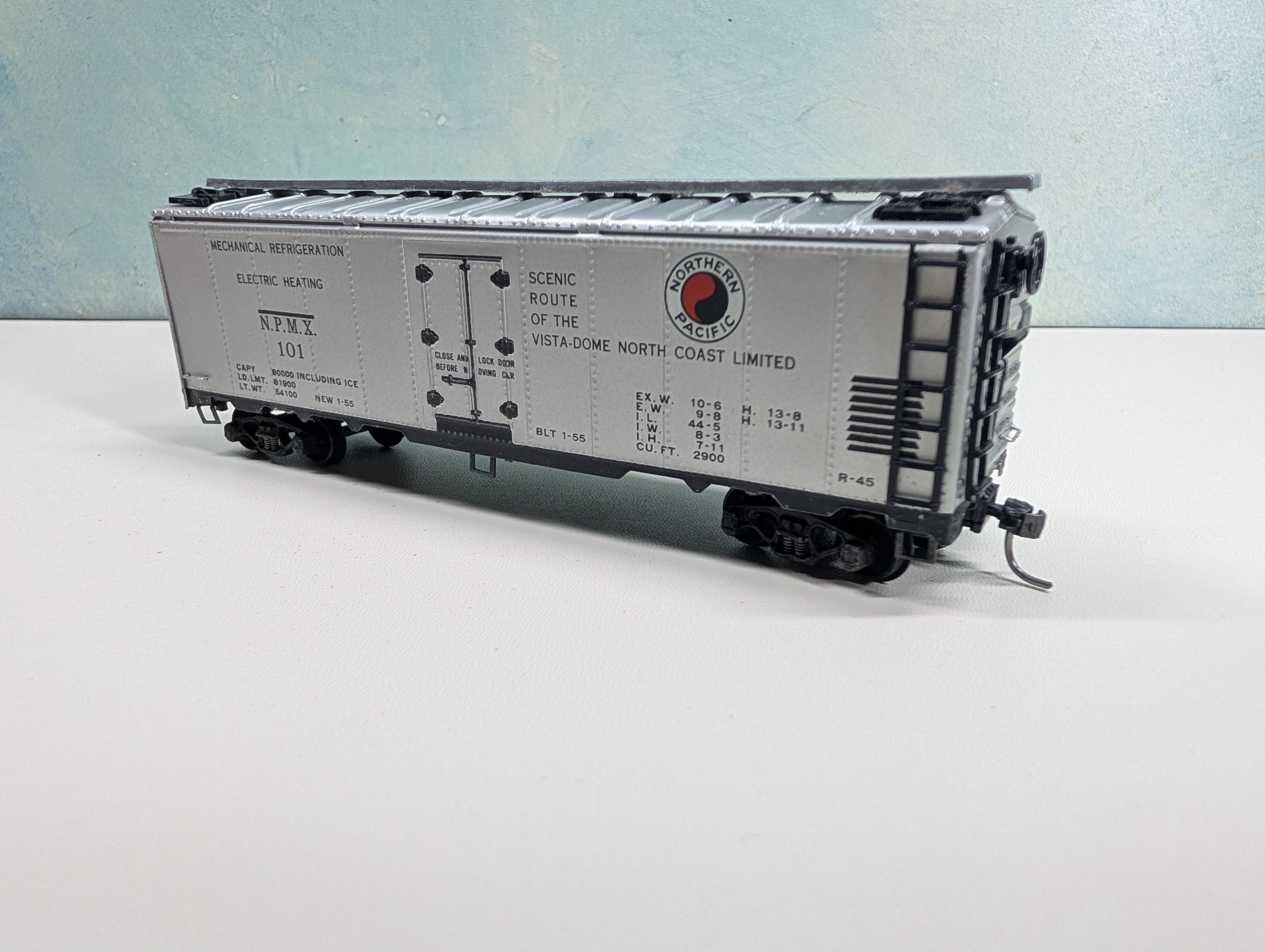 USED Varney HO Scale 41' Reefer Northern Pacific NPMX #101