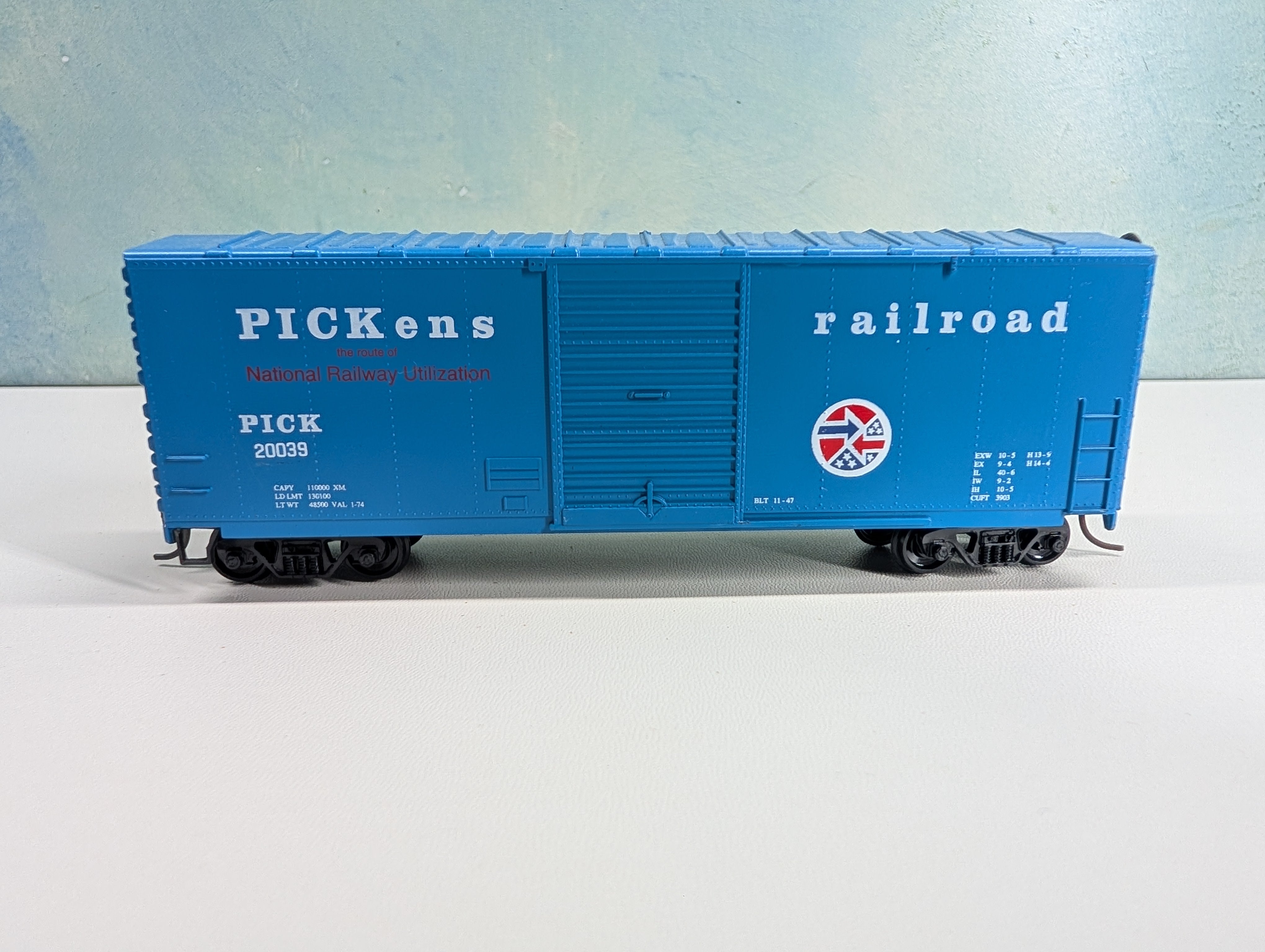 USED Roundhouse HO Scale 40' Box Car PICKens PICK #20039