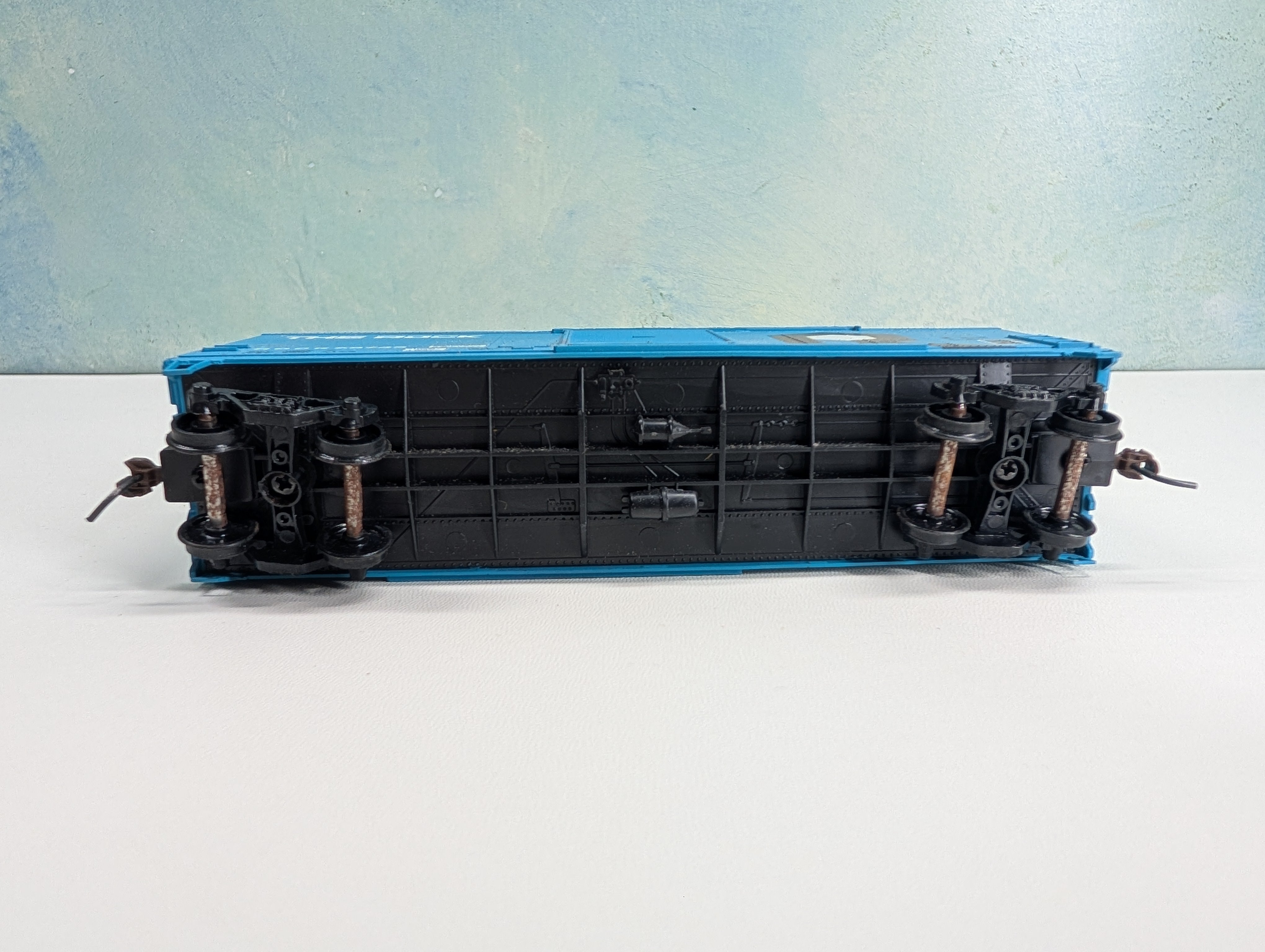 USED HO Scale 40' Box Car Rock #58743