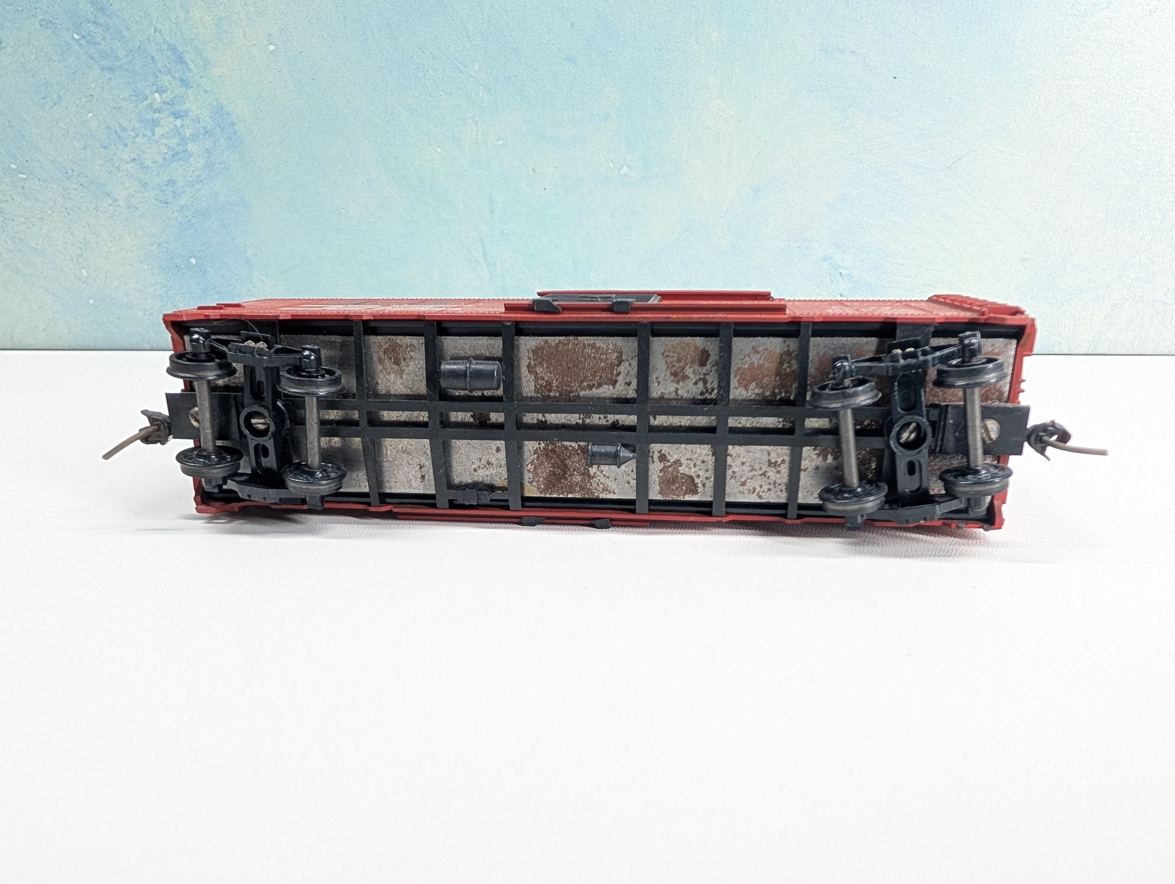 USED Athearn HO Scale 40' Box Car New Haven NH #39288