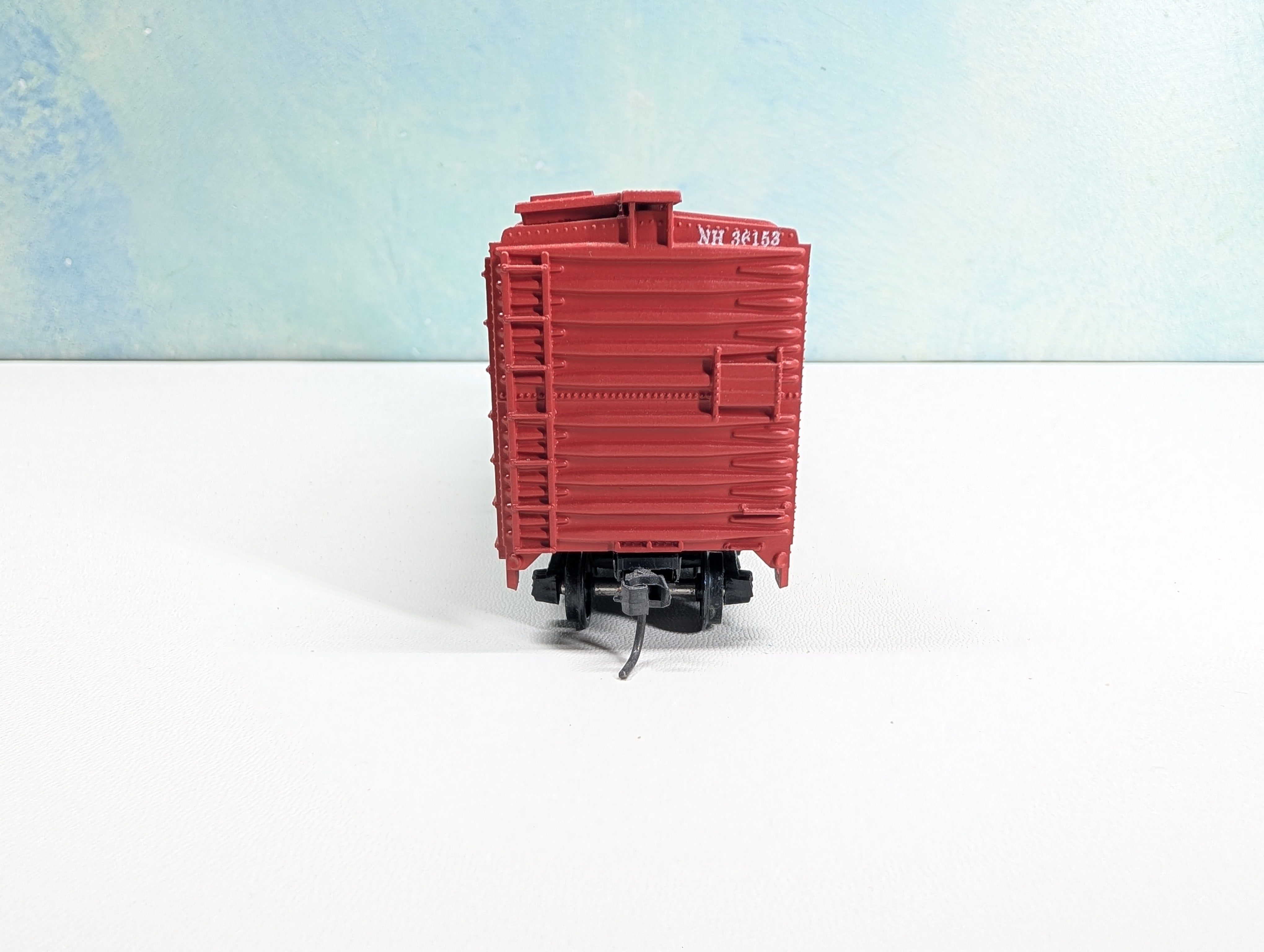 USED Athearn HO Scale 40' Box Car New Haven NH #36153