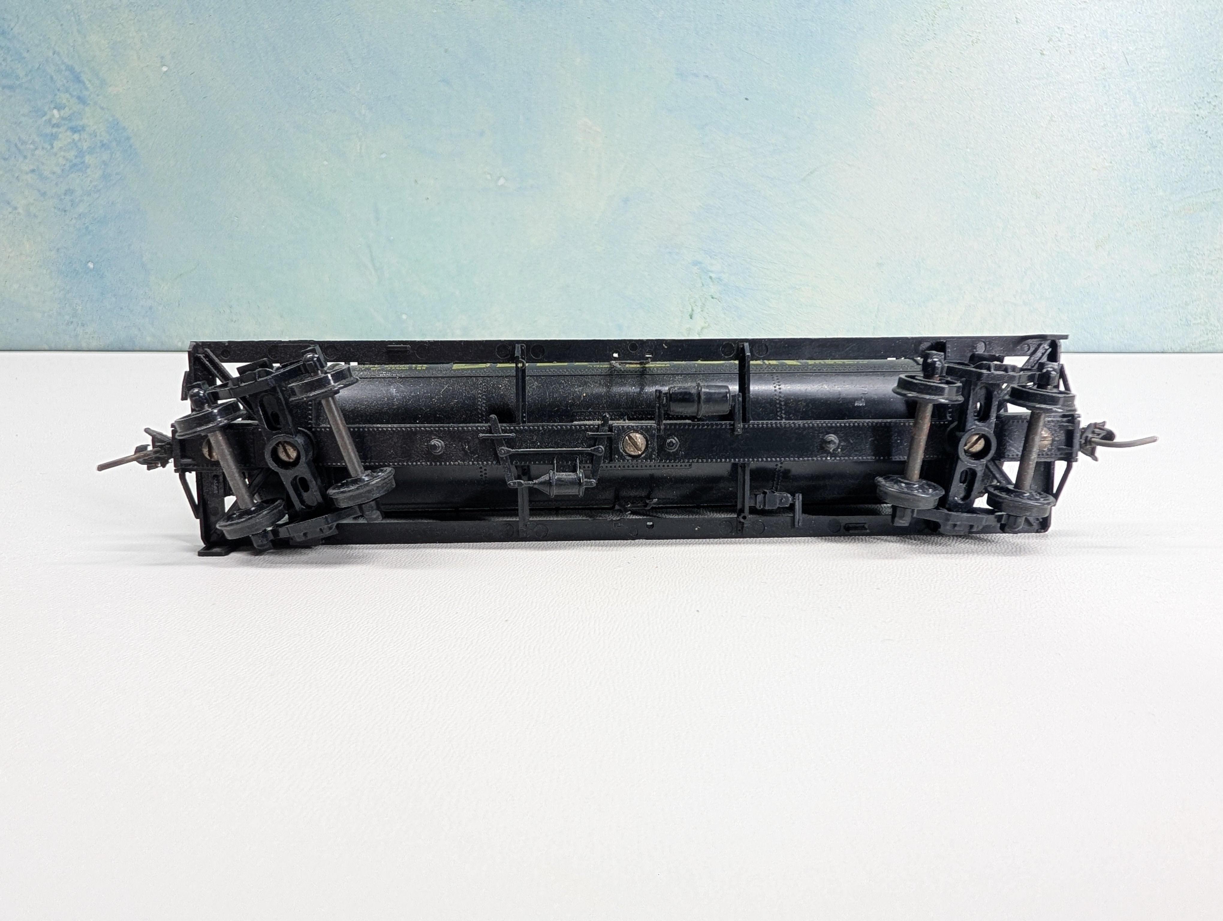 USED Athearn HO Scale Triple Dome Tank Car Deep Rock DRX #207