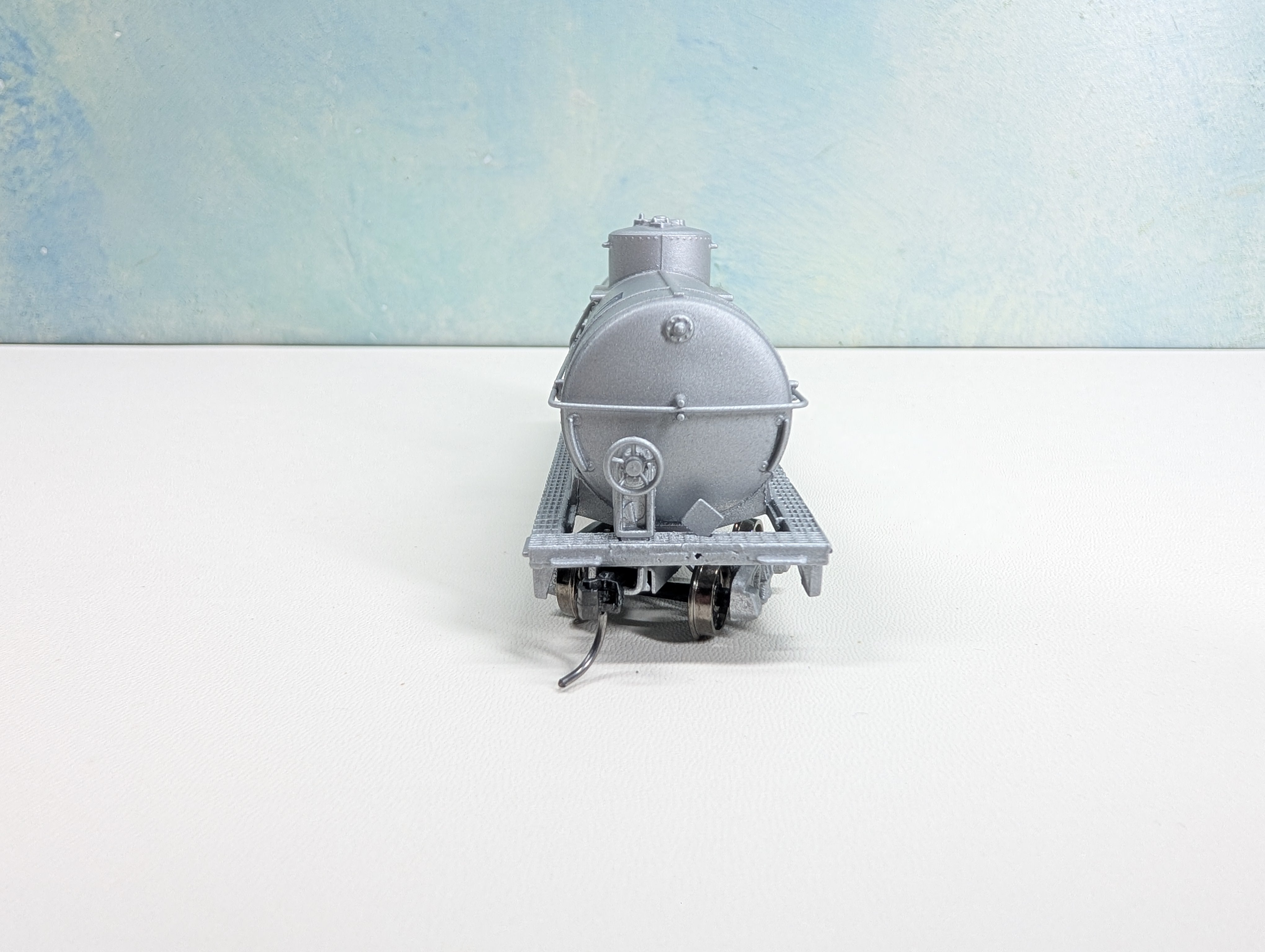 USED HO Scale Single Dome Tank Car Santa Fe ATSF #193487 Metal Wheels, B&B Dept., Decal