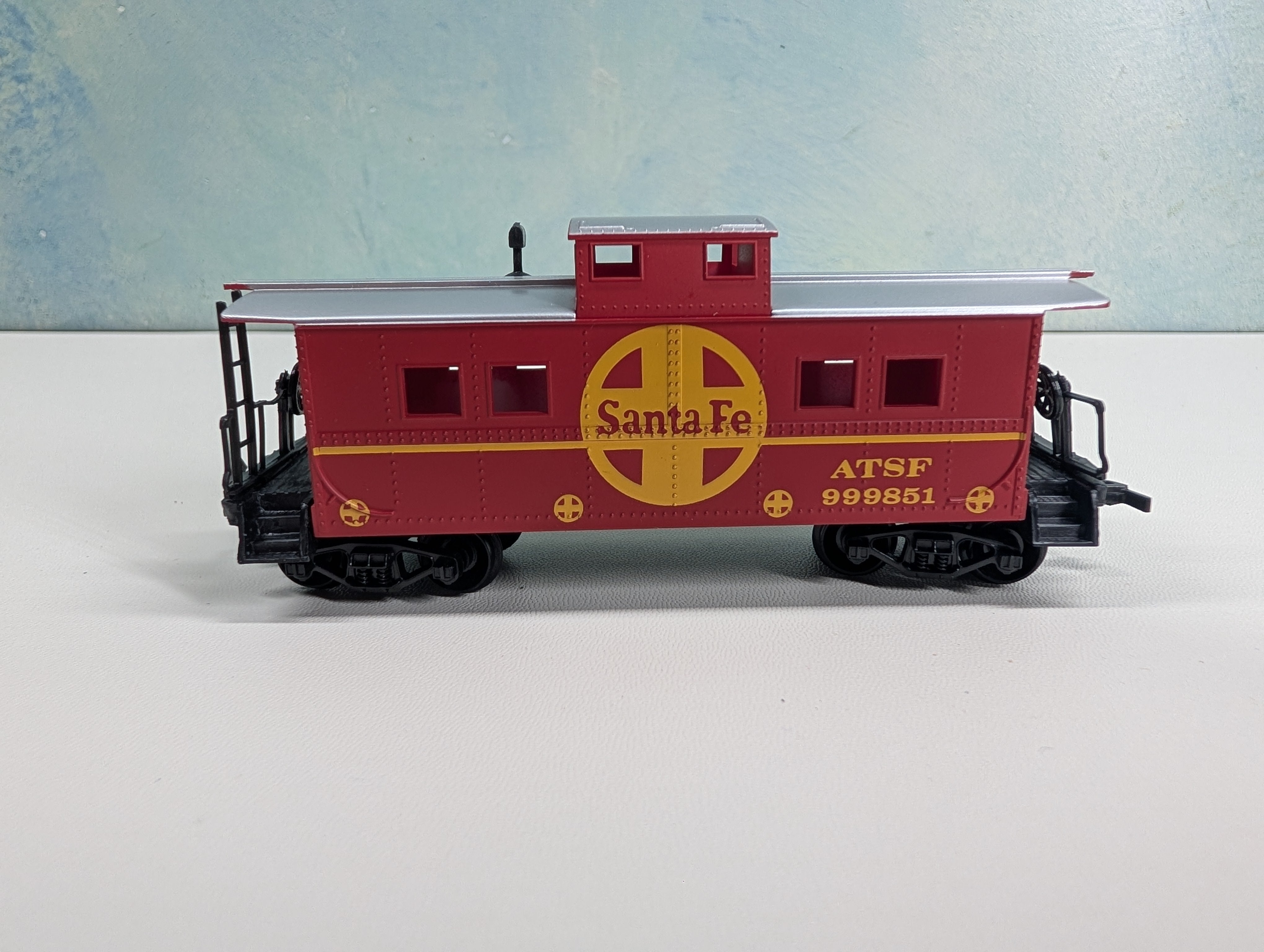 USED Life-Like HO Scale Caboose Santa Fe ATSF #999851