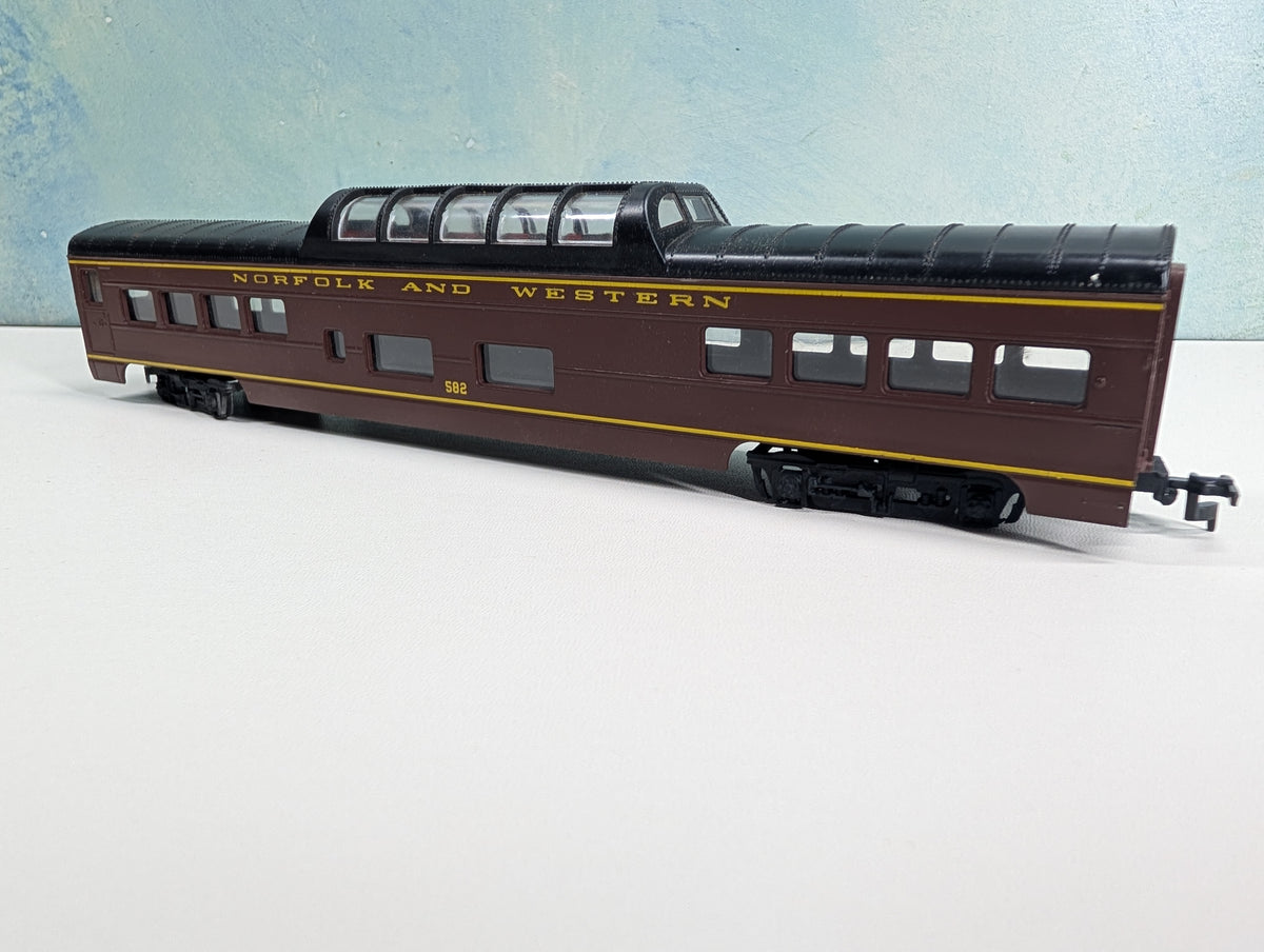 USED Con-Cor HO Scale Dome Passenger Car Norfolk & Western #582