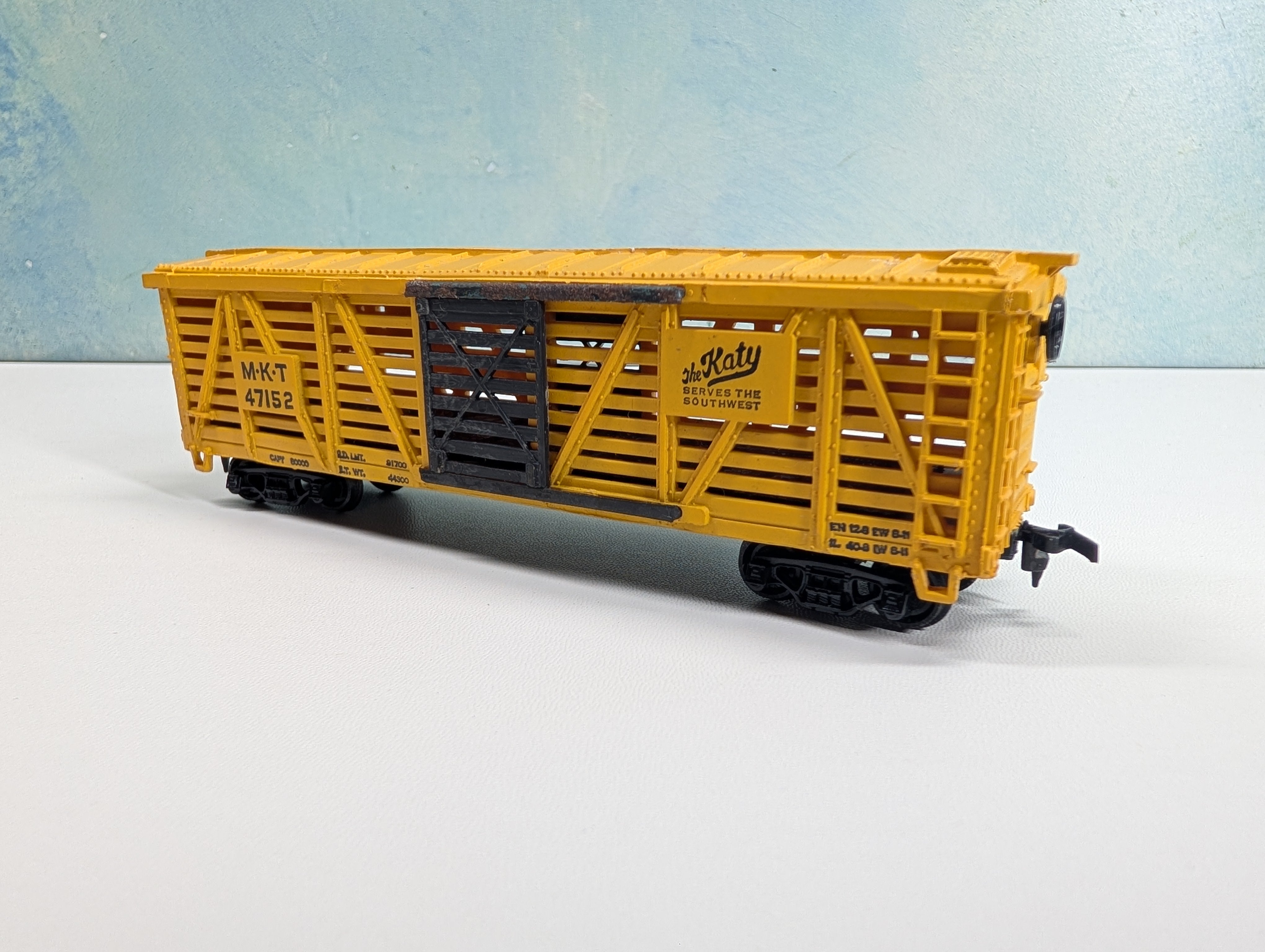 USED HO Scale Cattle Stock Car MKT #47152