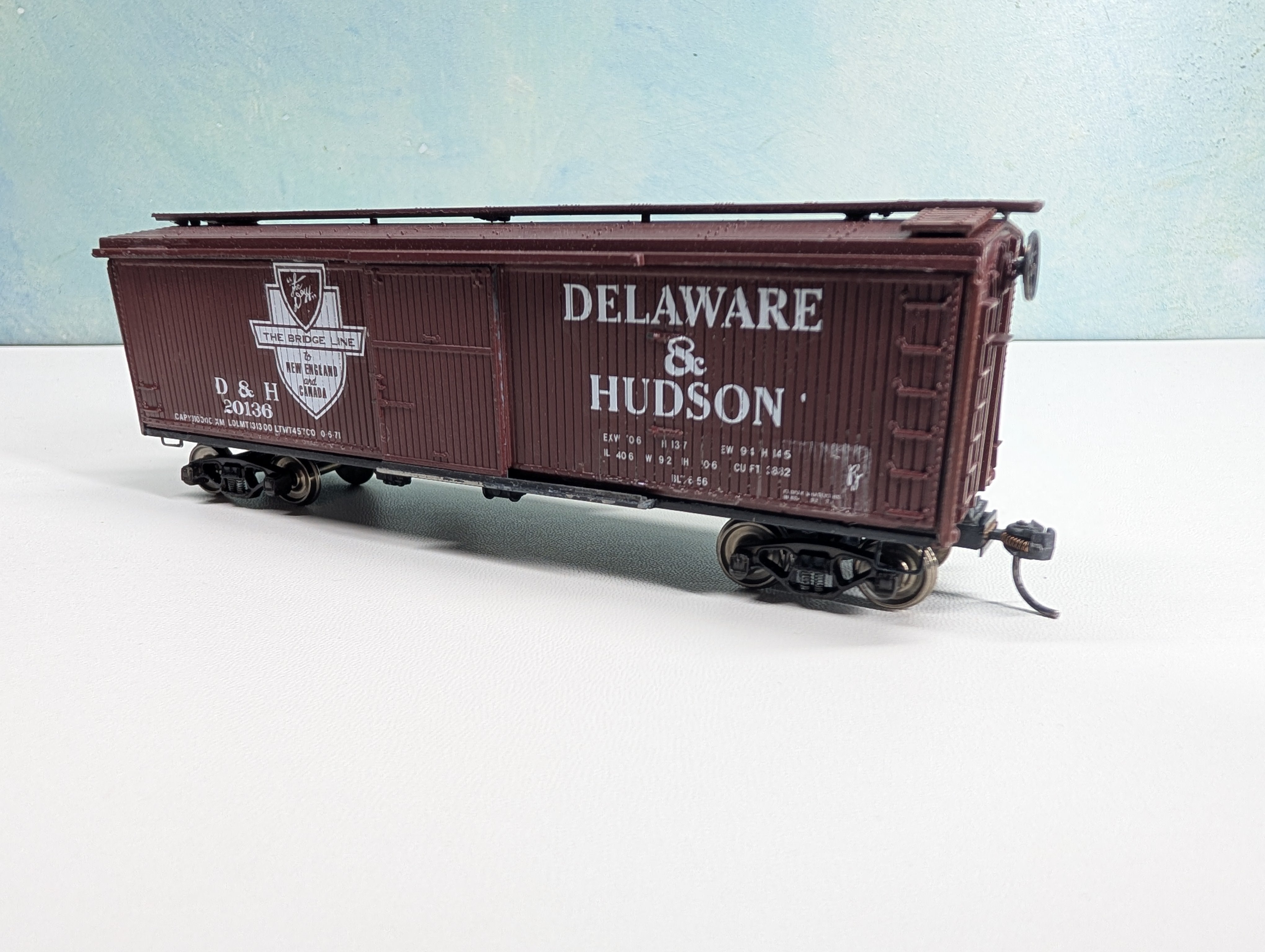 USED HO Scale Box Car, Real Metal Delaware and Hudson D&H #20136 Metal Wheels