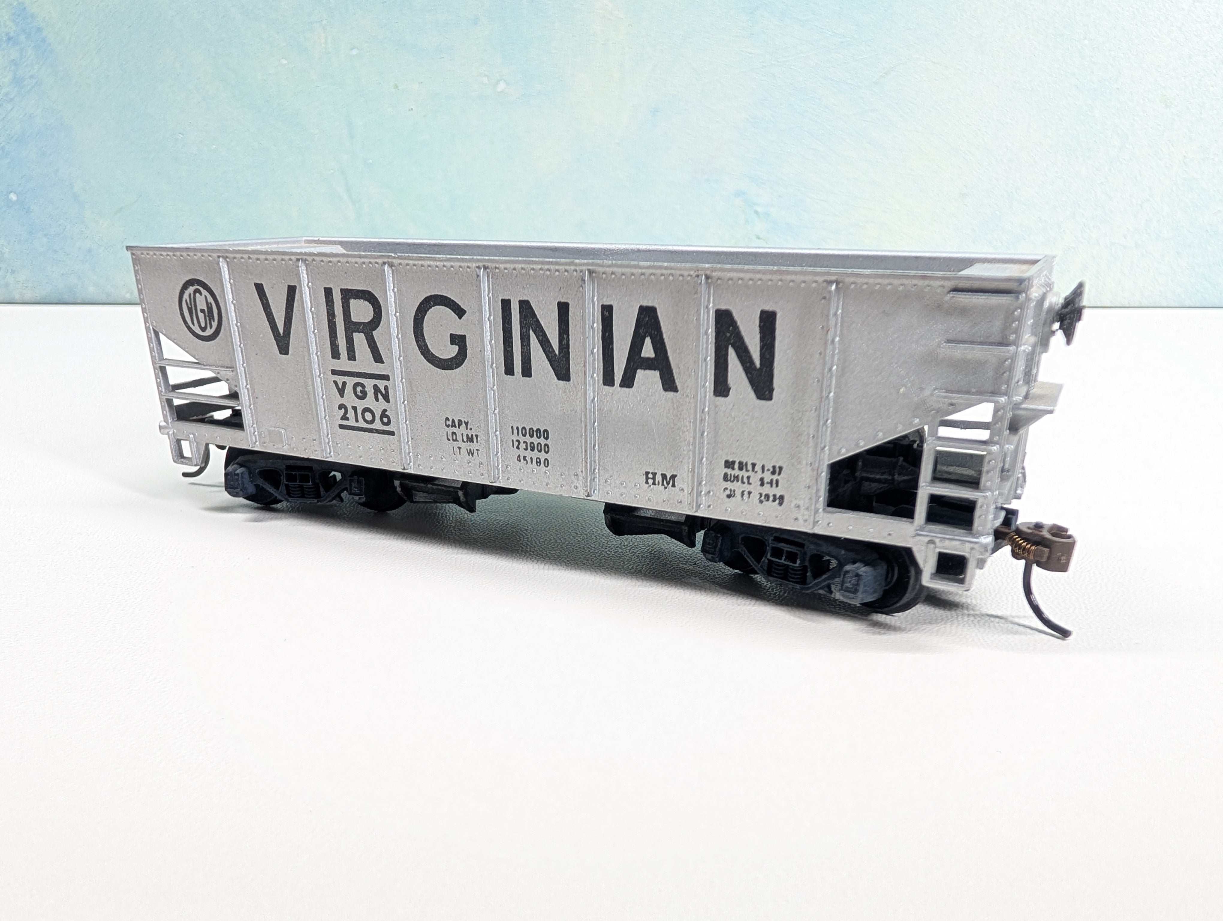 USED Tyco HO Scale Operating Hopper Virginian VGN #2106