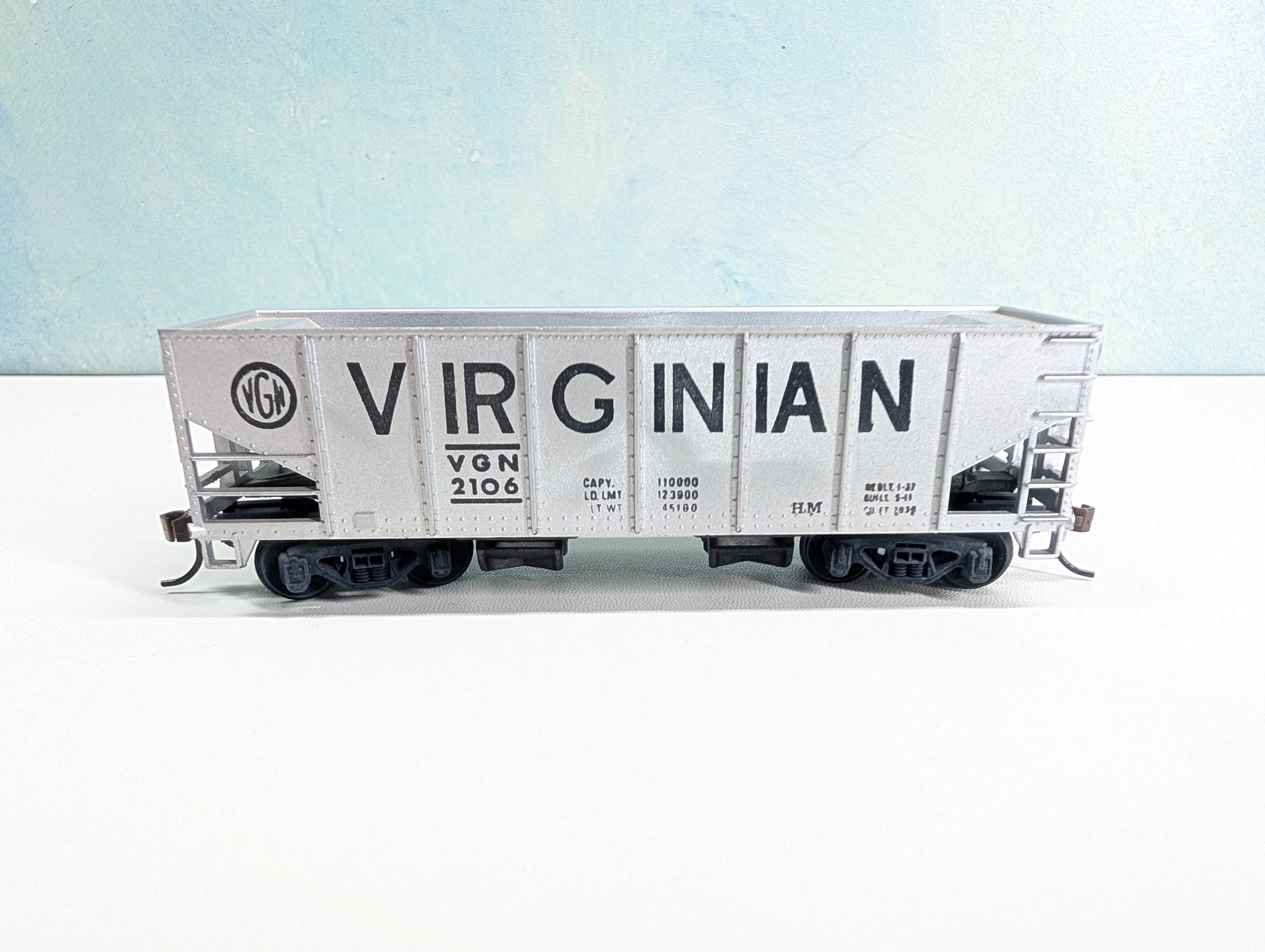 USED Tyco HO Scale Operating Hopper Virginian VGN #2106
