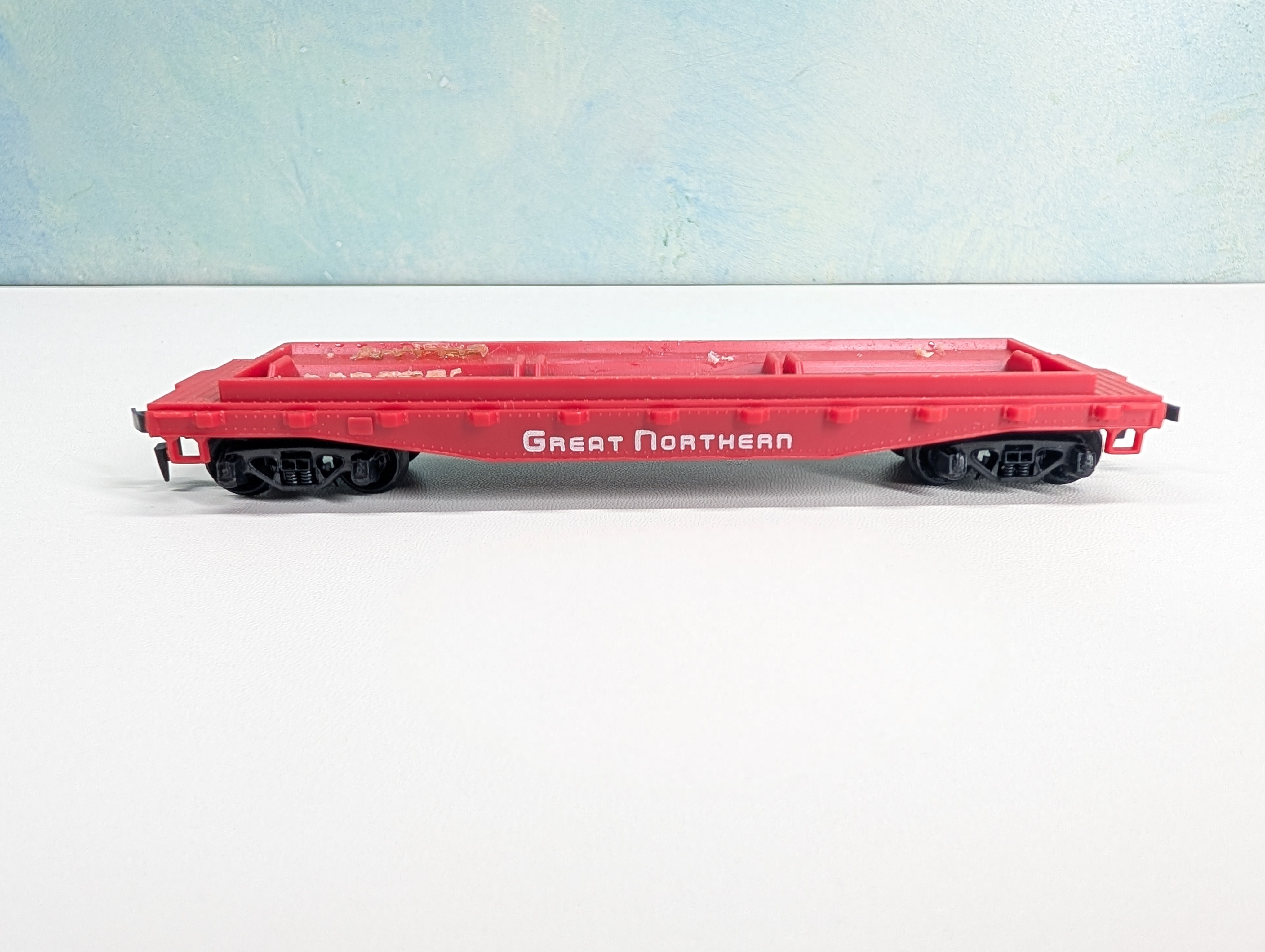USED Tyco HO Scale Flat Car Great Northern