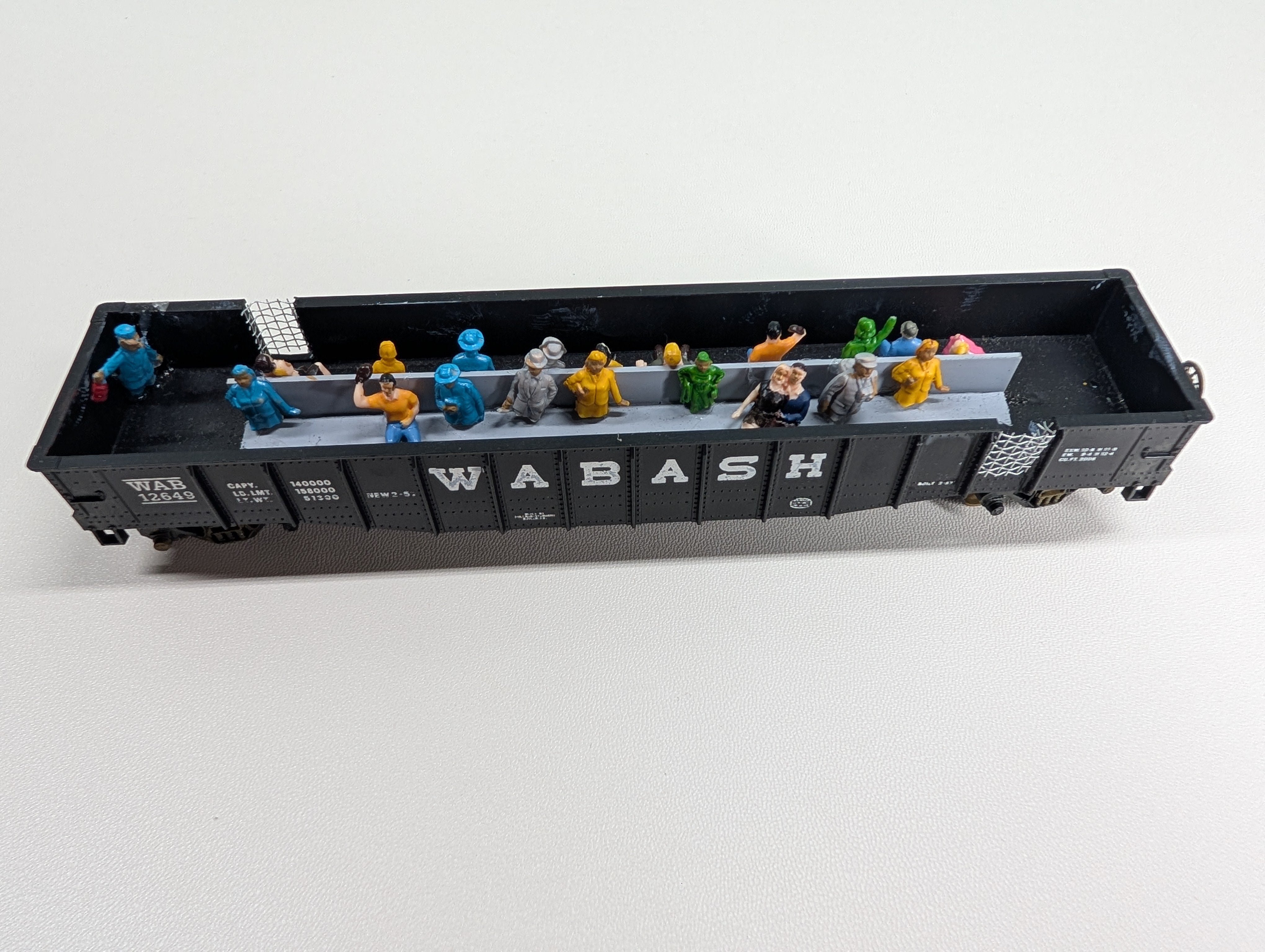 USED Athearn HO Scale Custom 50' Excursion Gondola w/ Passengers Wabash WAB #12649