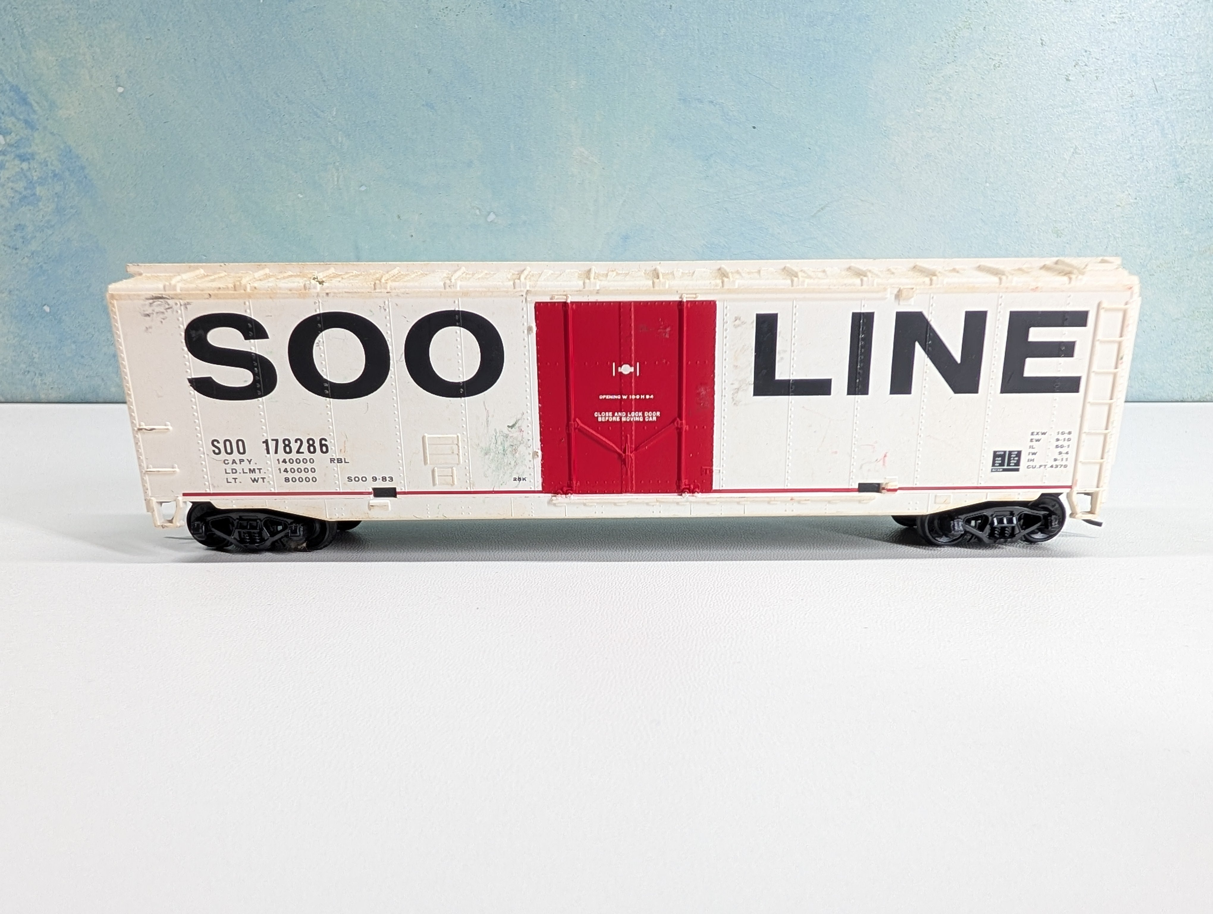 USED HO Scale 50' Box Car SOO Line #178286