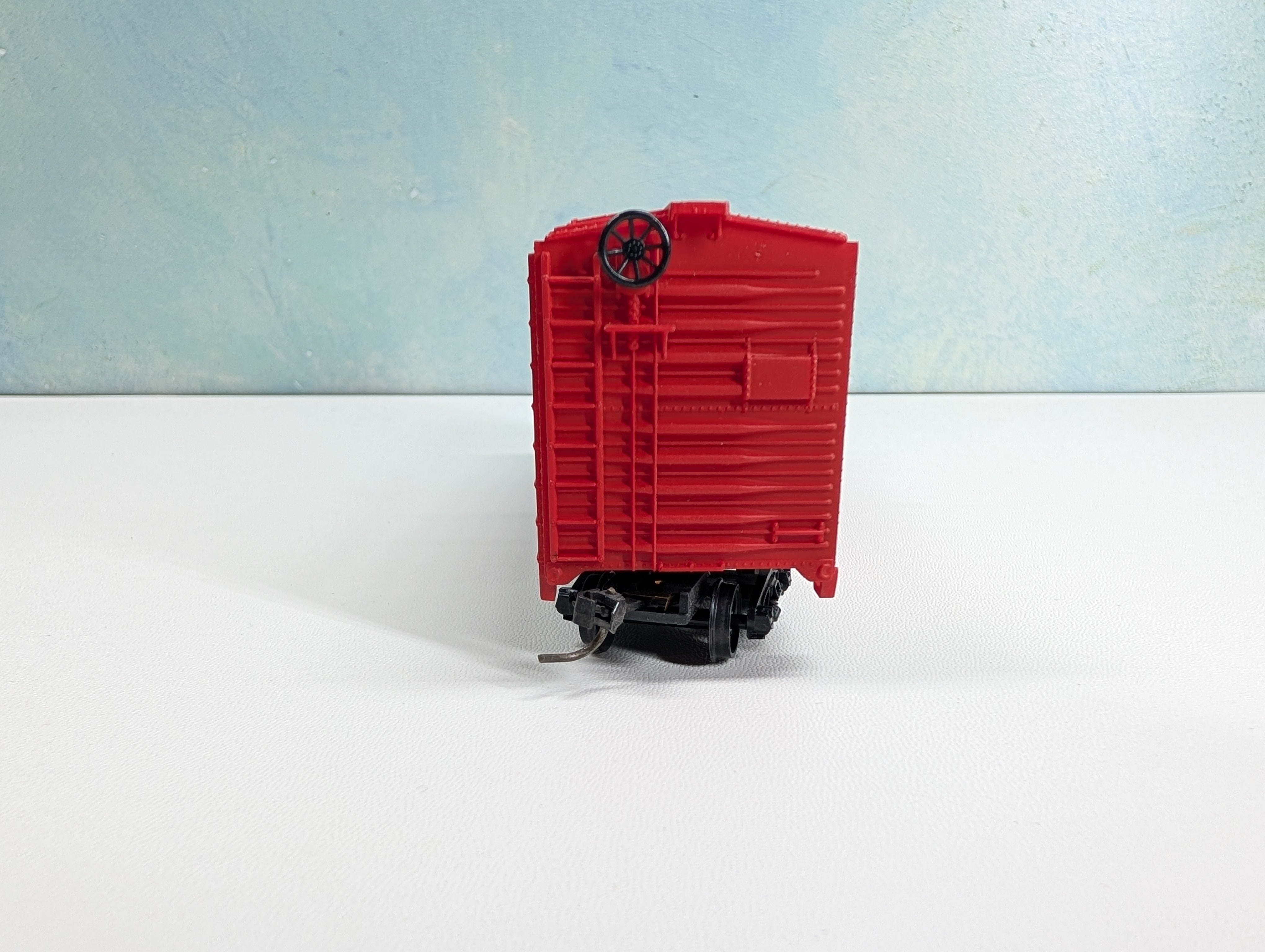 USED Lionel HO Scale 40' Box Car CP Rail CP #88400