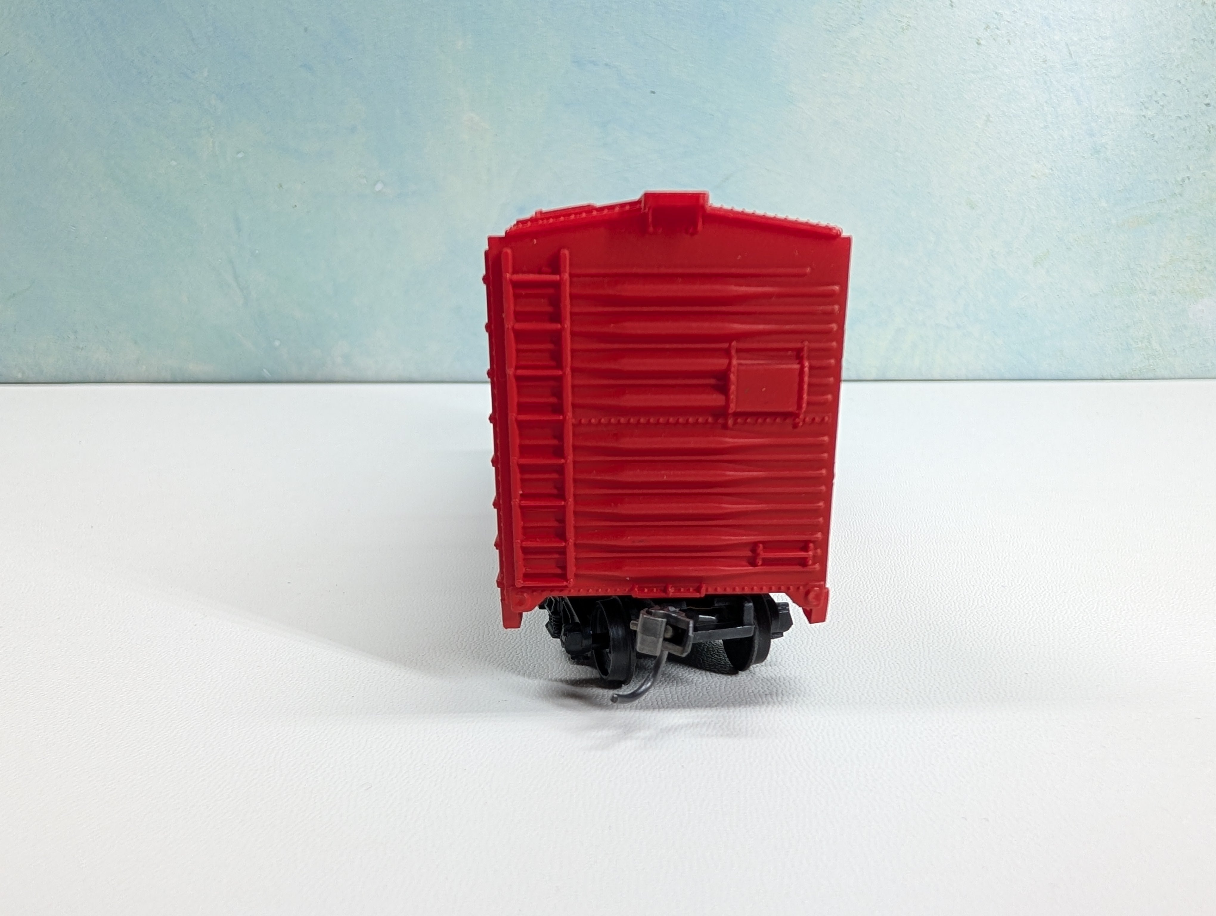 USED Lionel HO Scale 40' Box Car CP Rail CP #88400