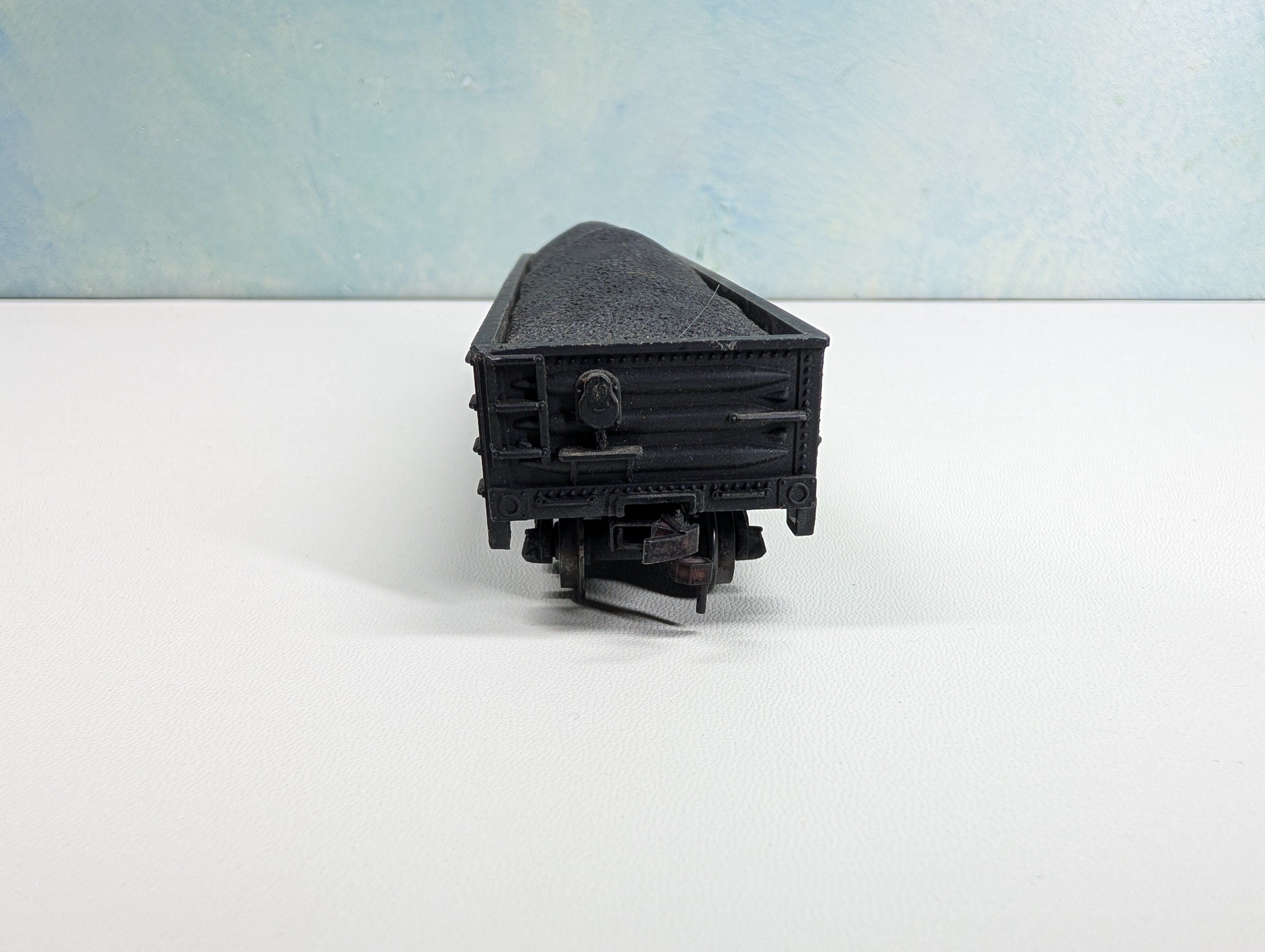 USED HO Scale Gondola w/ Load Utah Coal UCR #20153