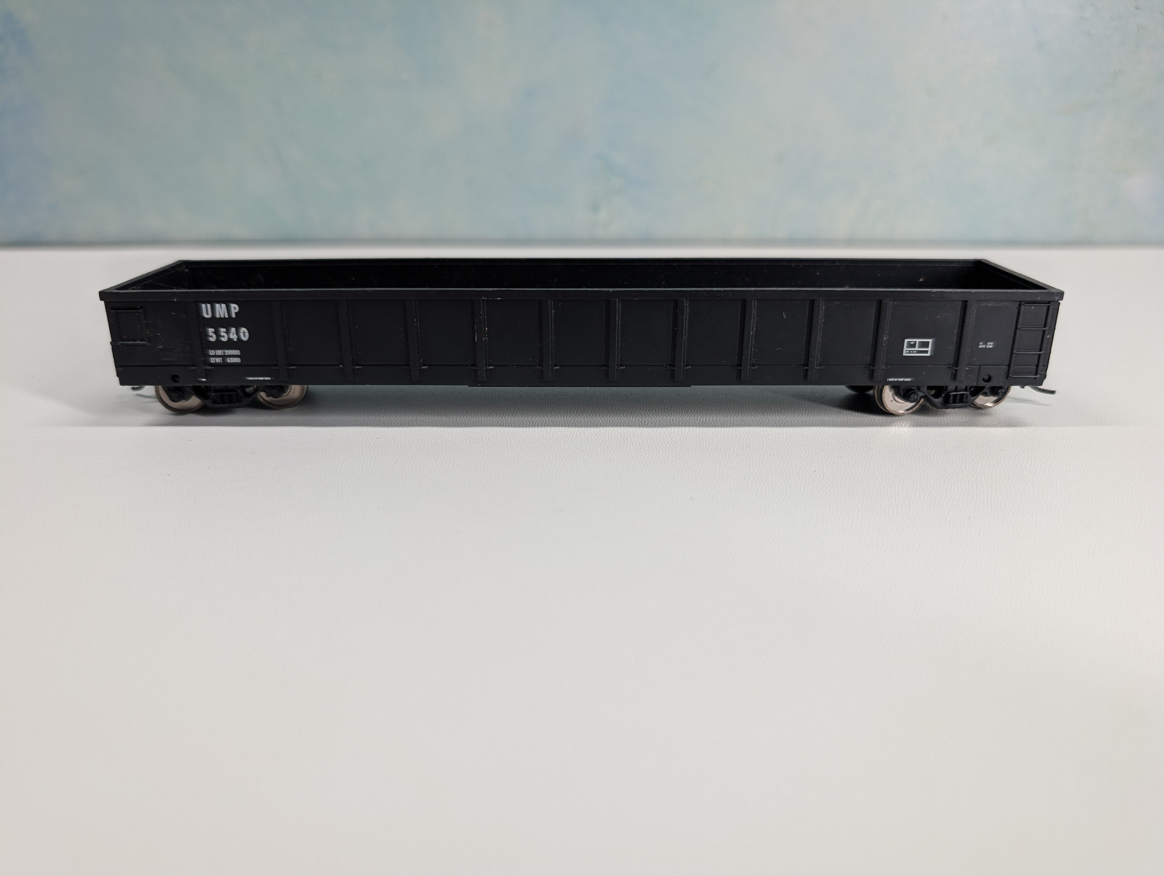 USED Atlas HO Scale 54' Gondola UMP #5540 Metal Wheels