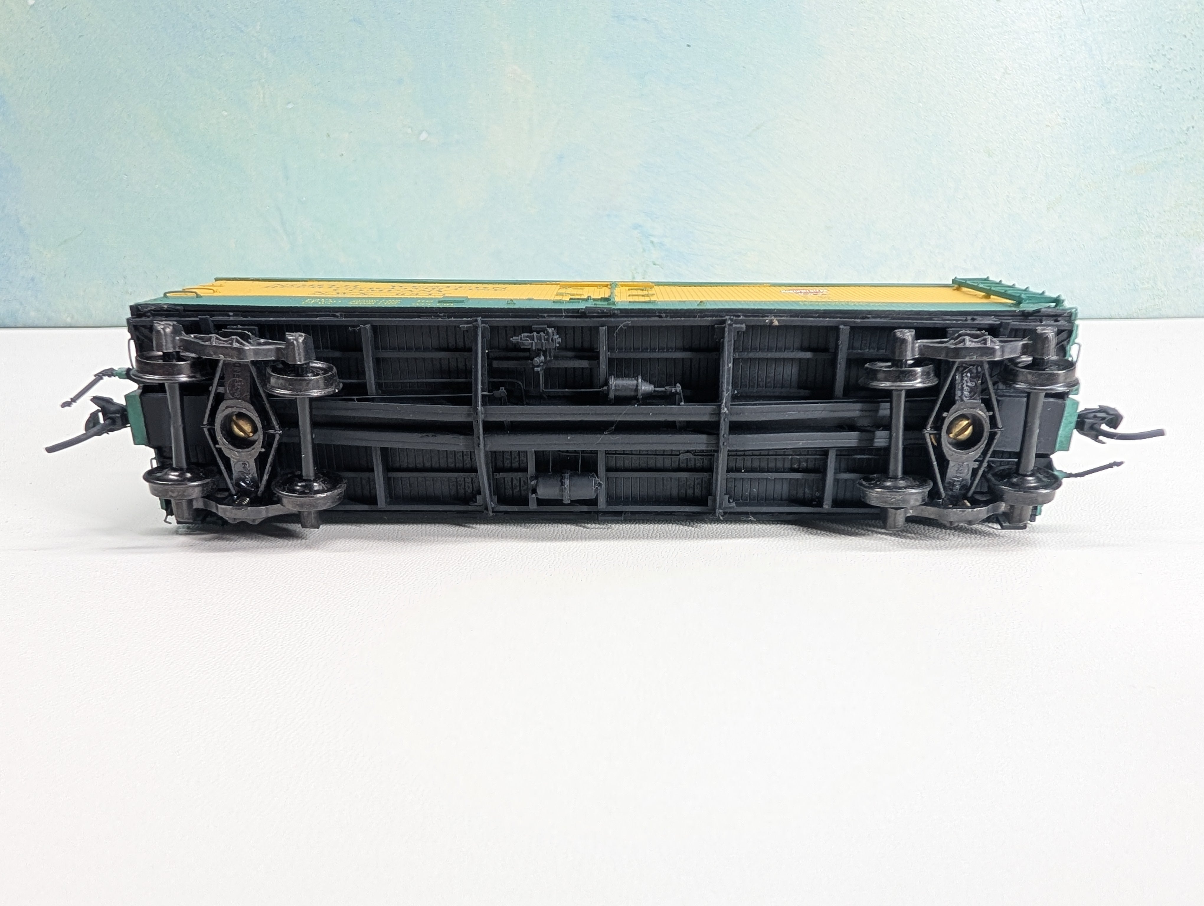 USED HO Scale Wood Built Box Car Northern Western Refrigerator Line Co NWX #6311 Metal Wheels