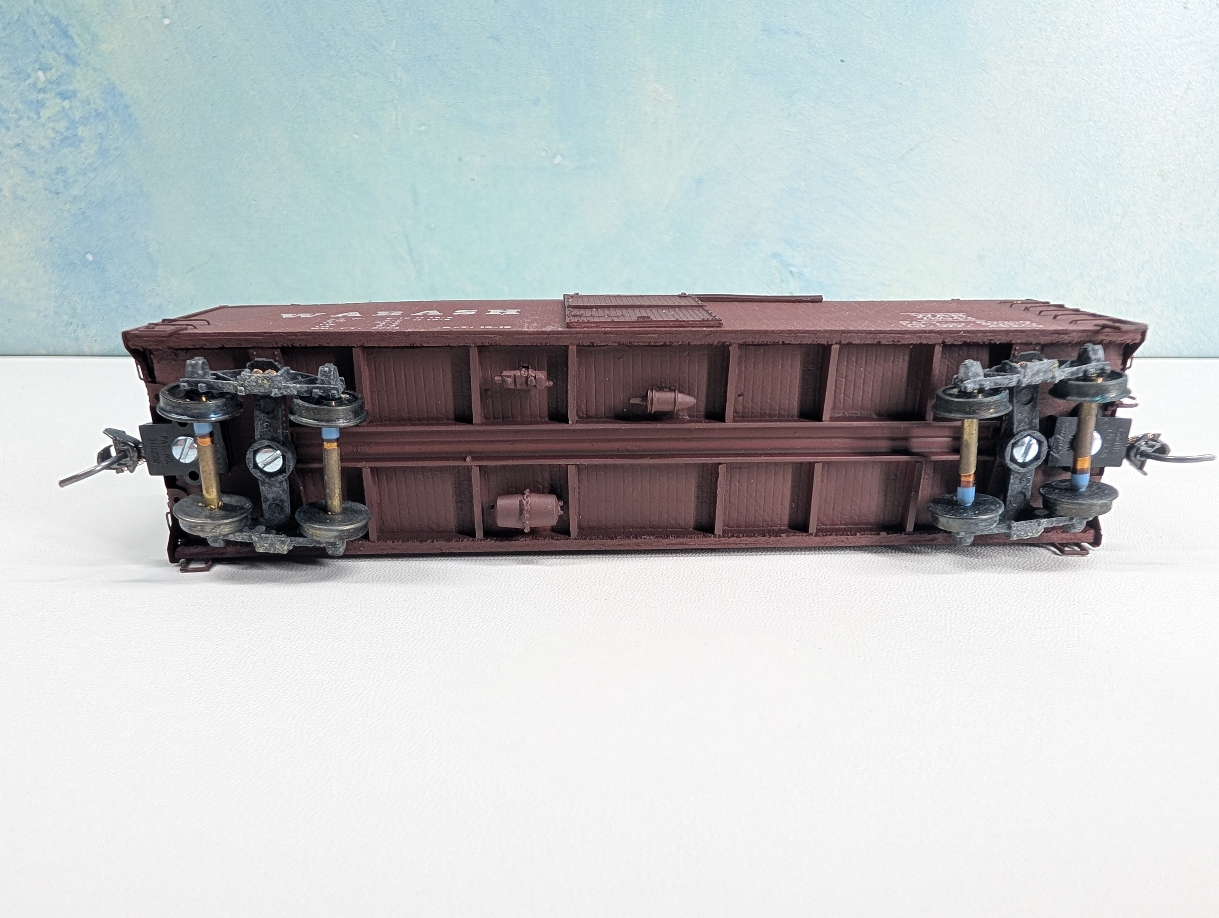 USED HO Scale Wood Built Box Car Wabash WAB #78943 Metal Wheels