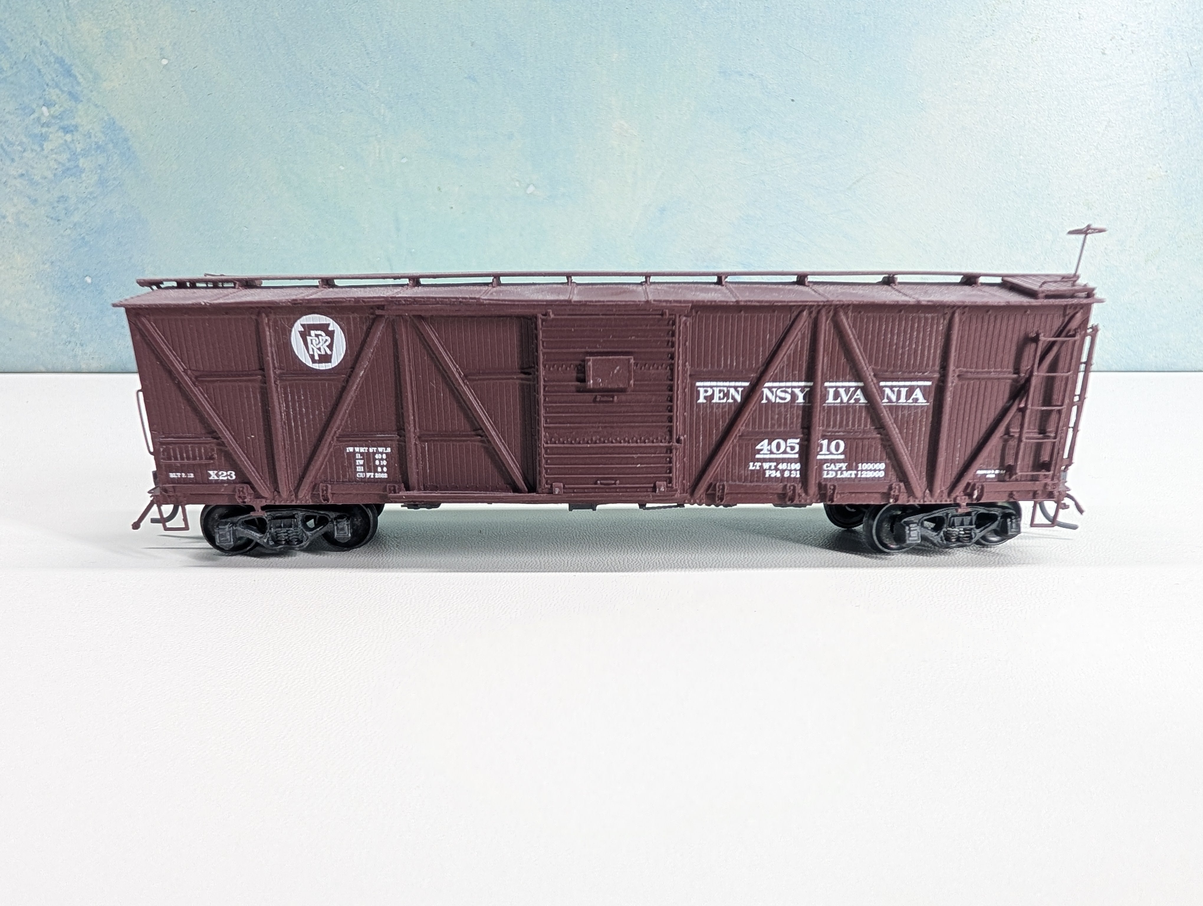 USED HO Scale Wood Box Car Pennsylvania PRR #40510 Metal Wheels