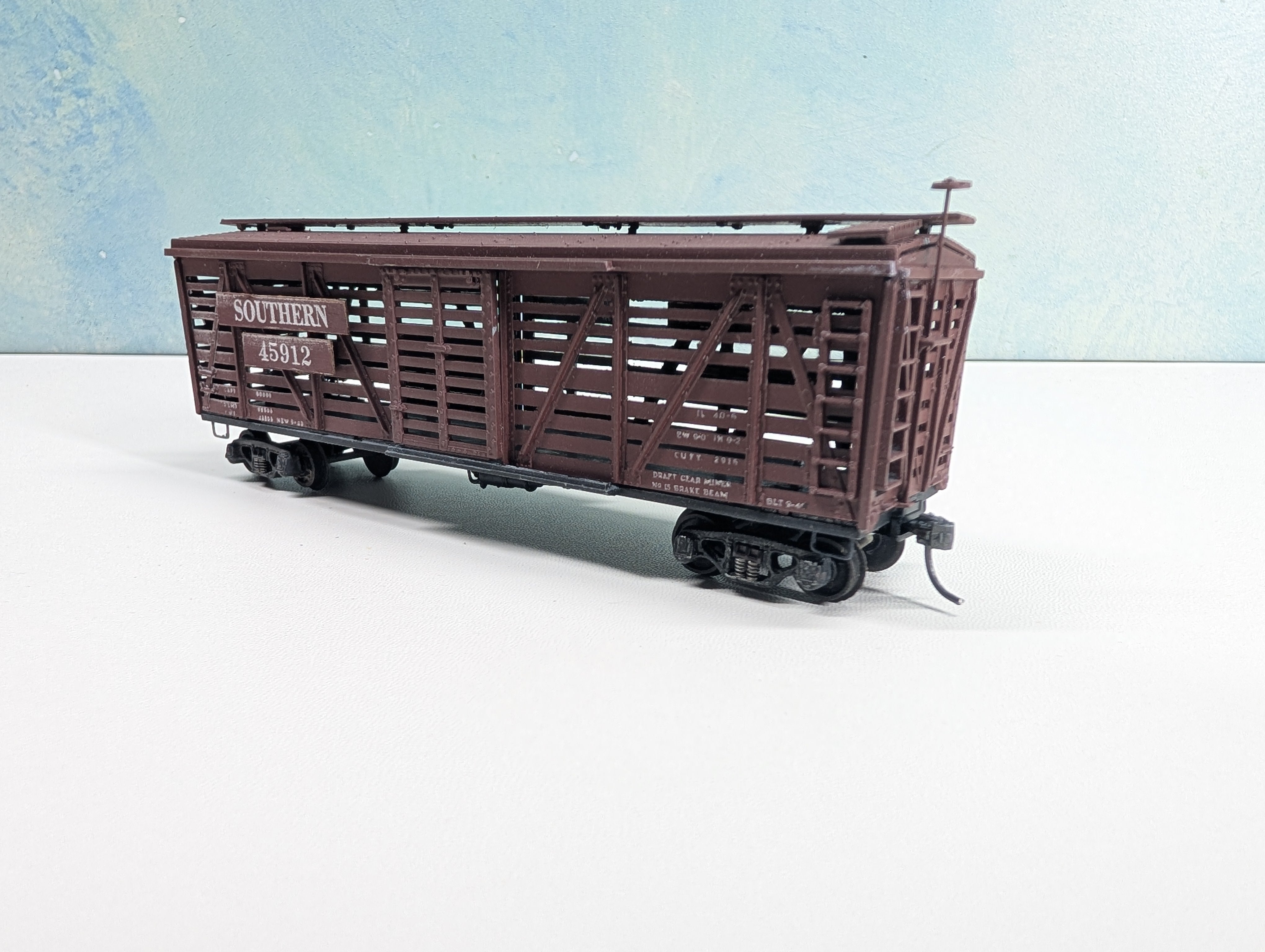 USED HO Scale Cattle Stock Car Southern #45912 Metal Wheels, Metal
