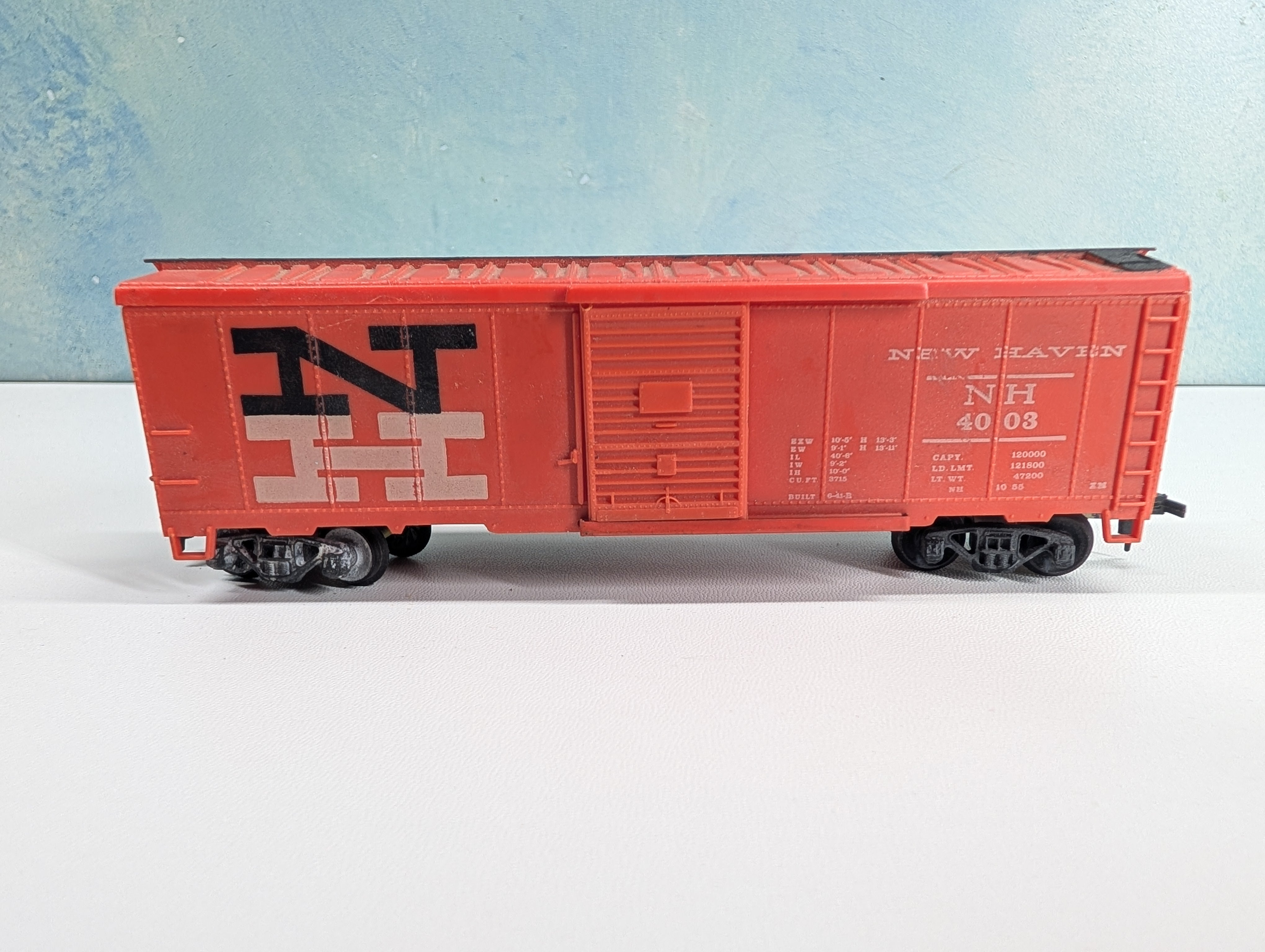 USED REVELL HO Scale Box Car New Haven NH #4003