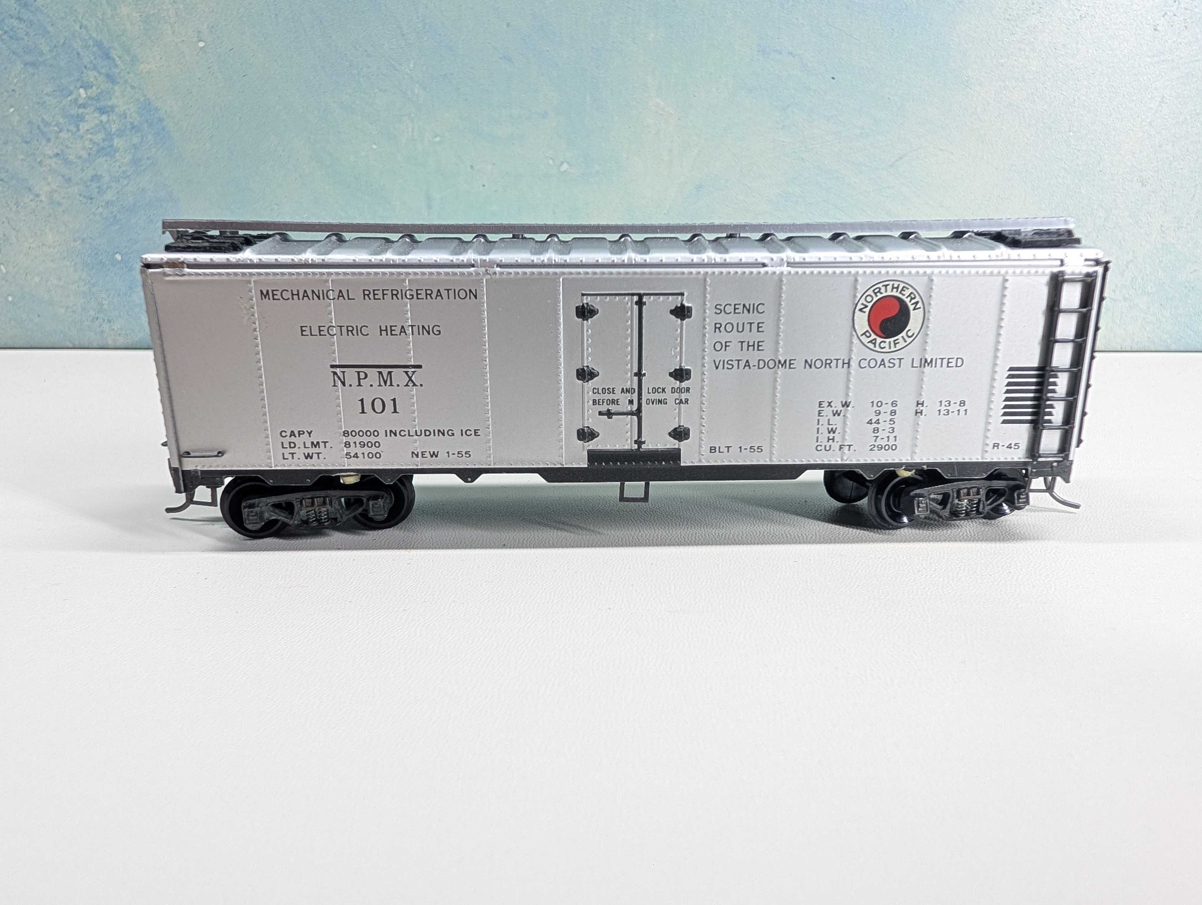 USED Varney HO Scale 40' Box Car Northern Pacific NP #101