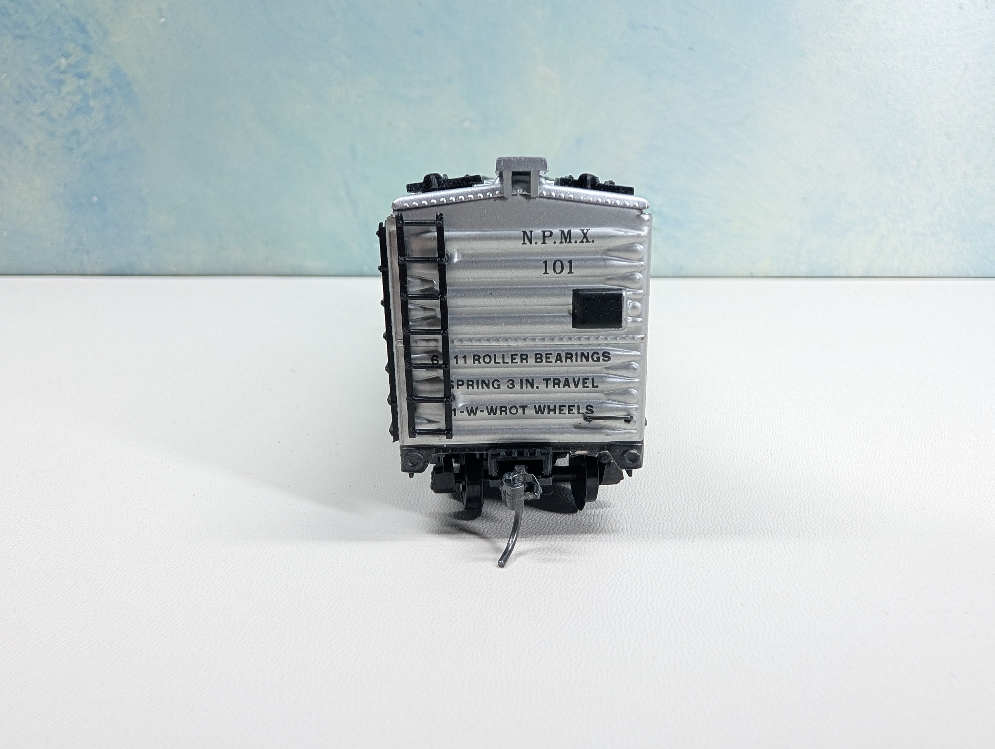 USED Varney HO Scale 40' Box Car Northern Pacific NP #101