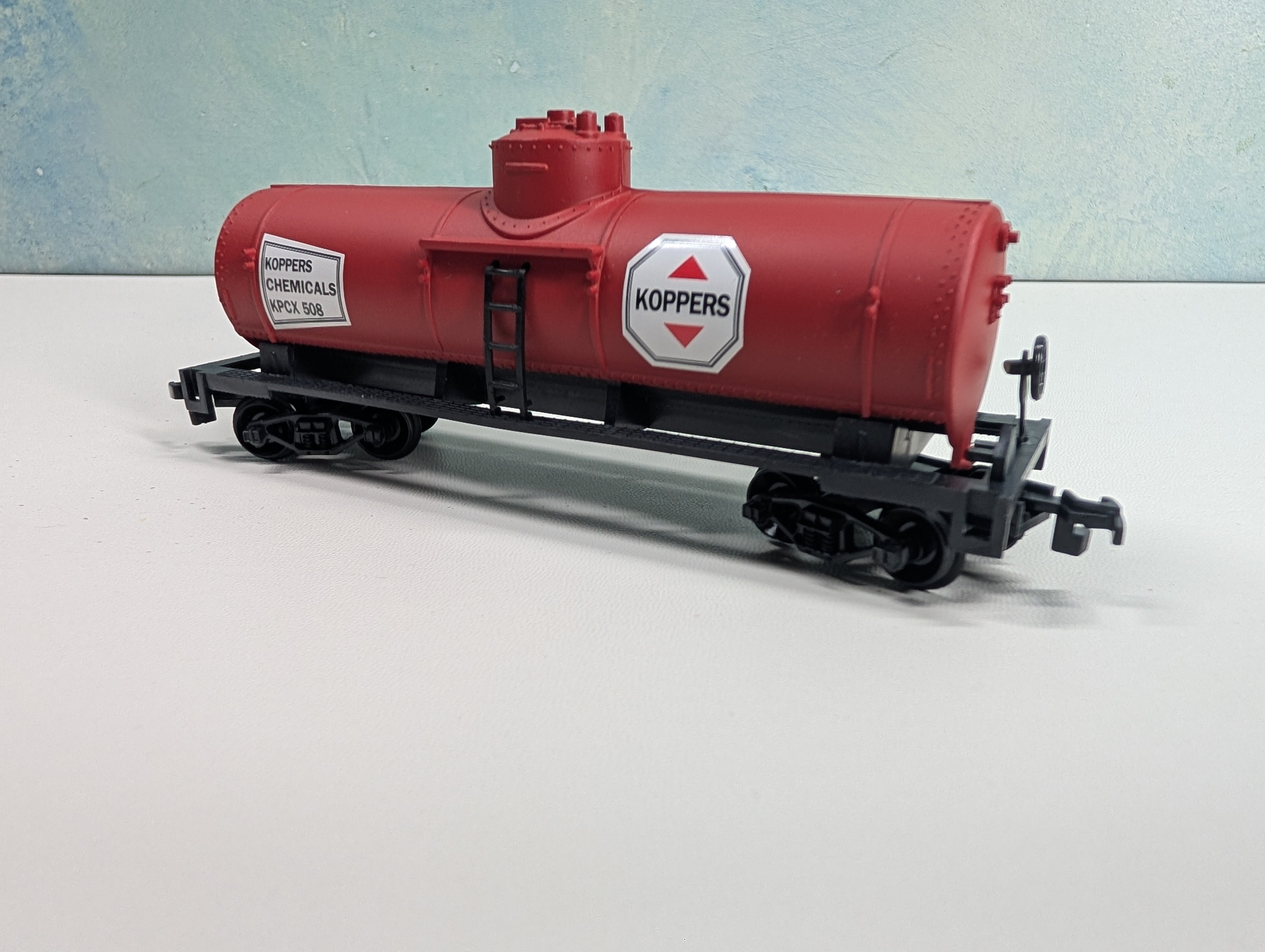 USED Life-Like HO Scale Single Dome Tank Car Koppers Chemicals KPCX #508