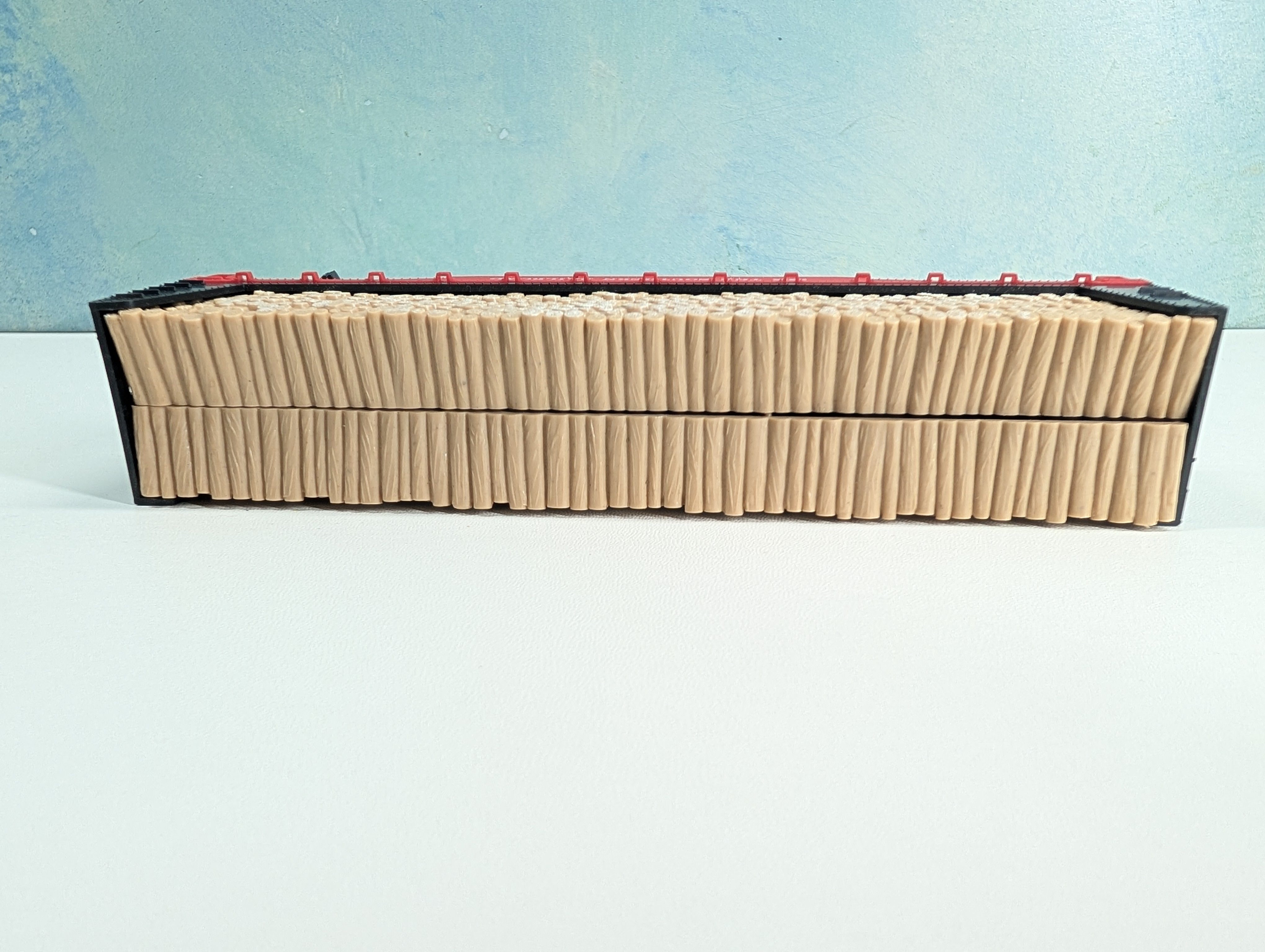USED Mantua HO Scale Bulkhead Flat Car w/ Load Southern #4365